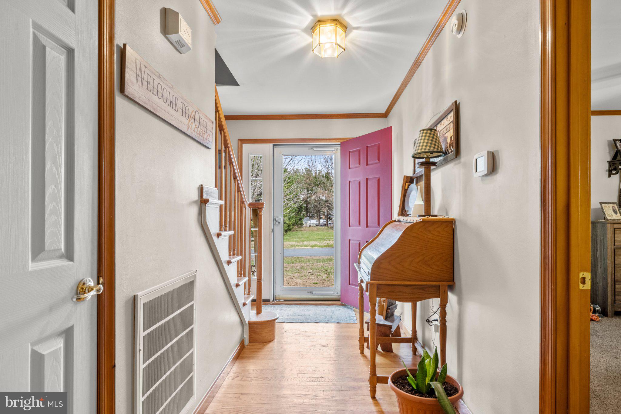 KINGS COURT - Residential