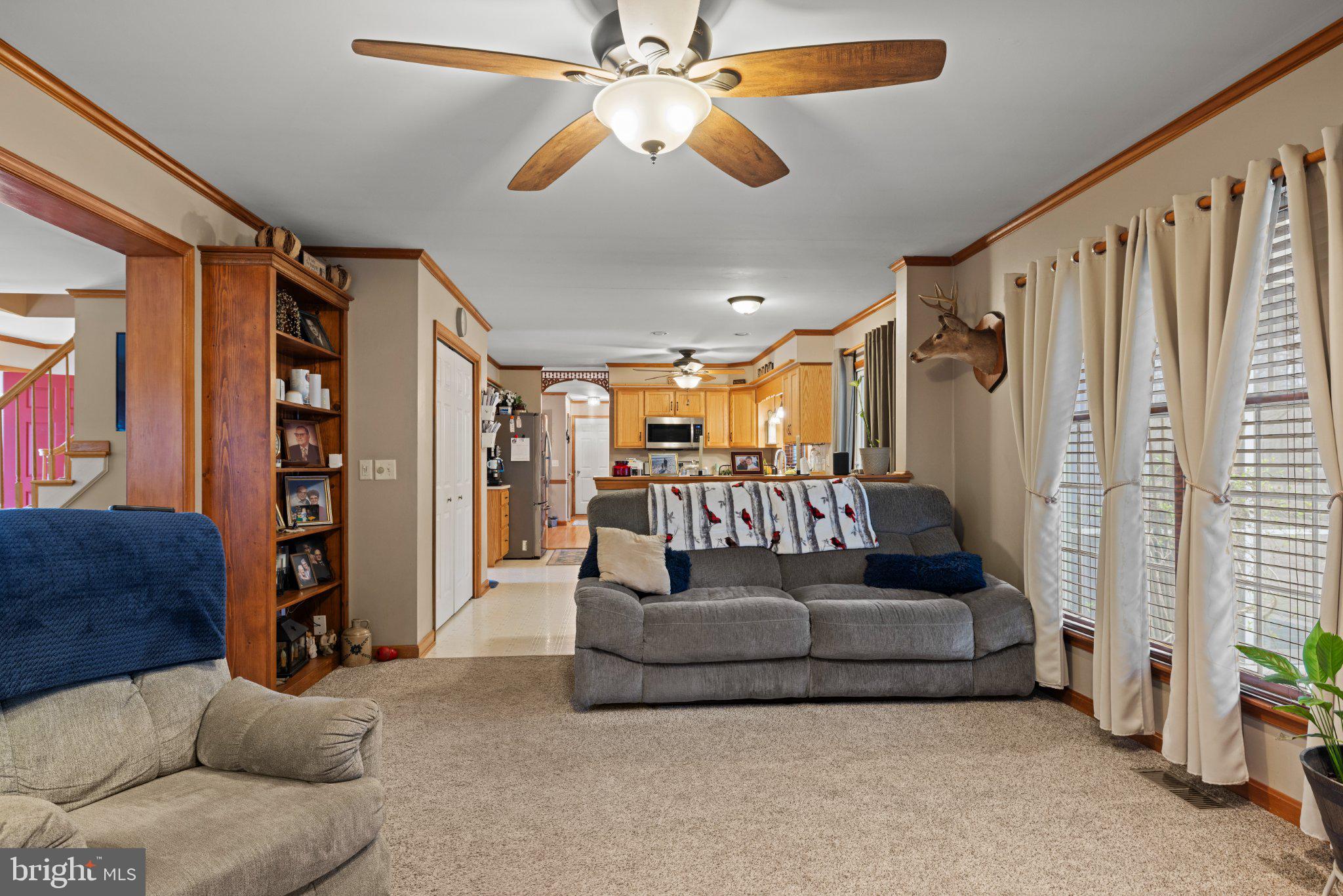 KINGS COURT - Residential