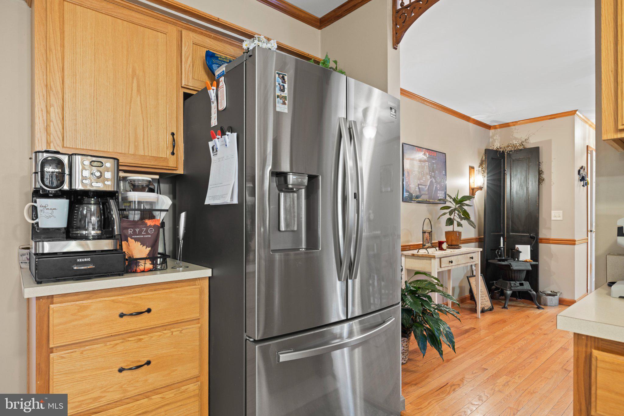 KINGS COURT - Residential