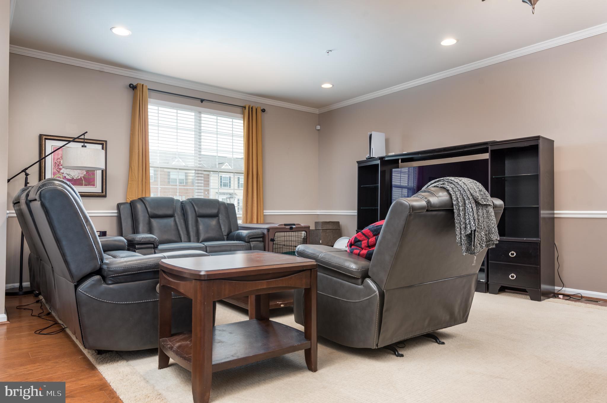 VILLAGES AT PEPPER MILL - Residential