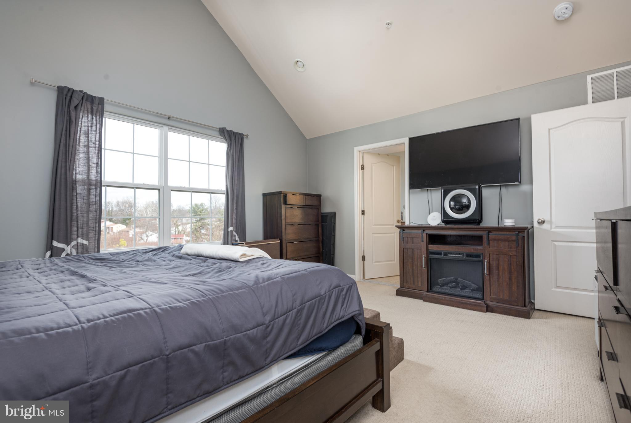 VILLAGES AT PEPPER MILL - Residential