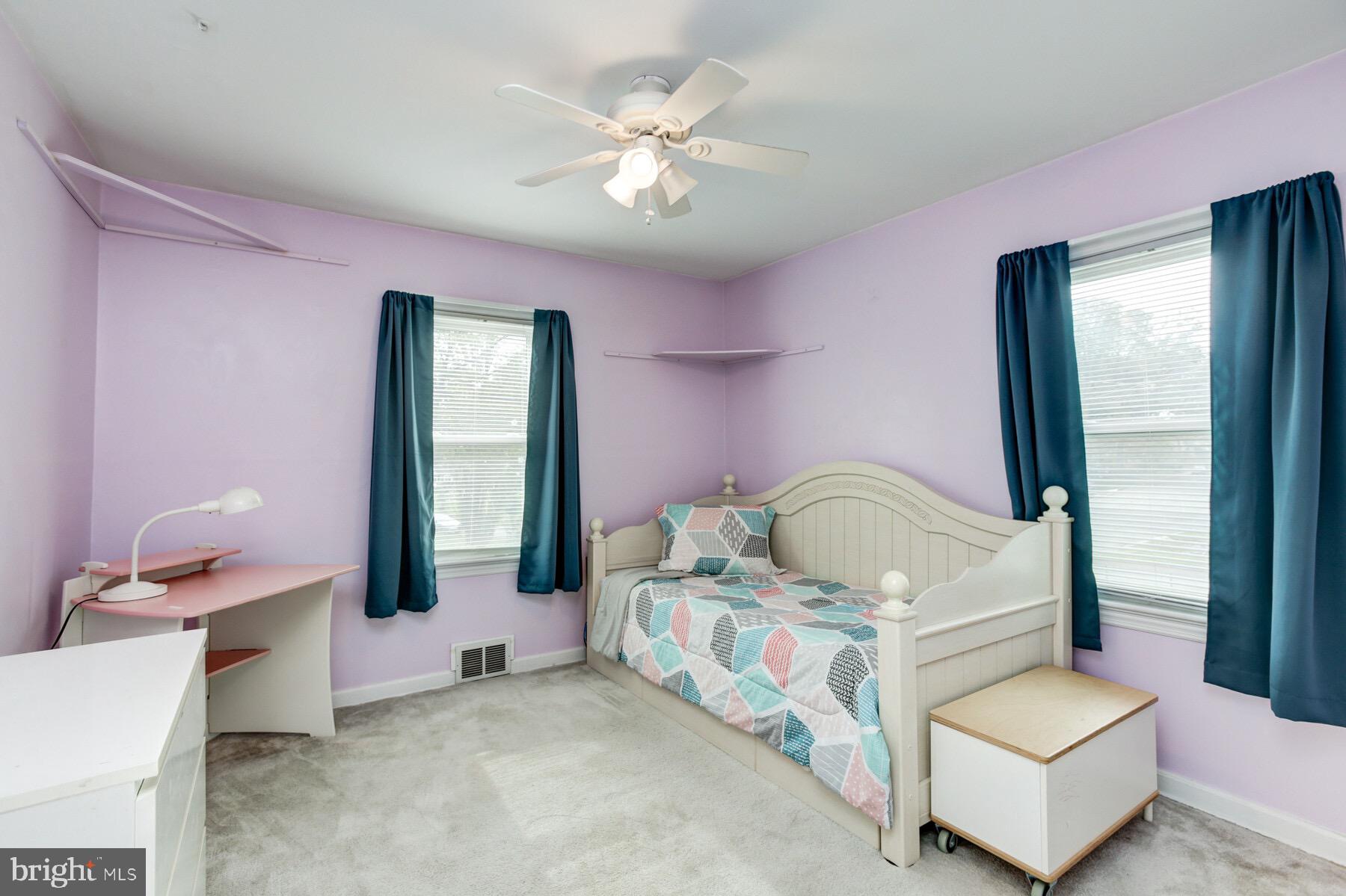 LANDOVER HILLS - Residential