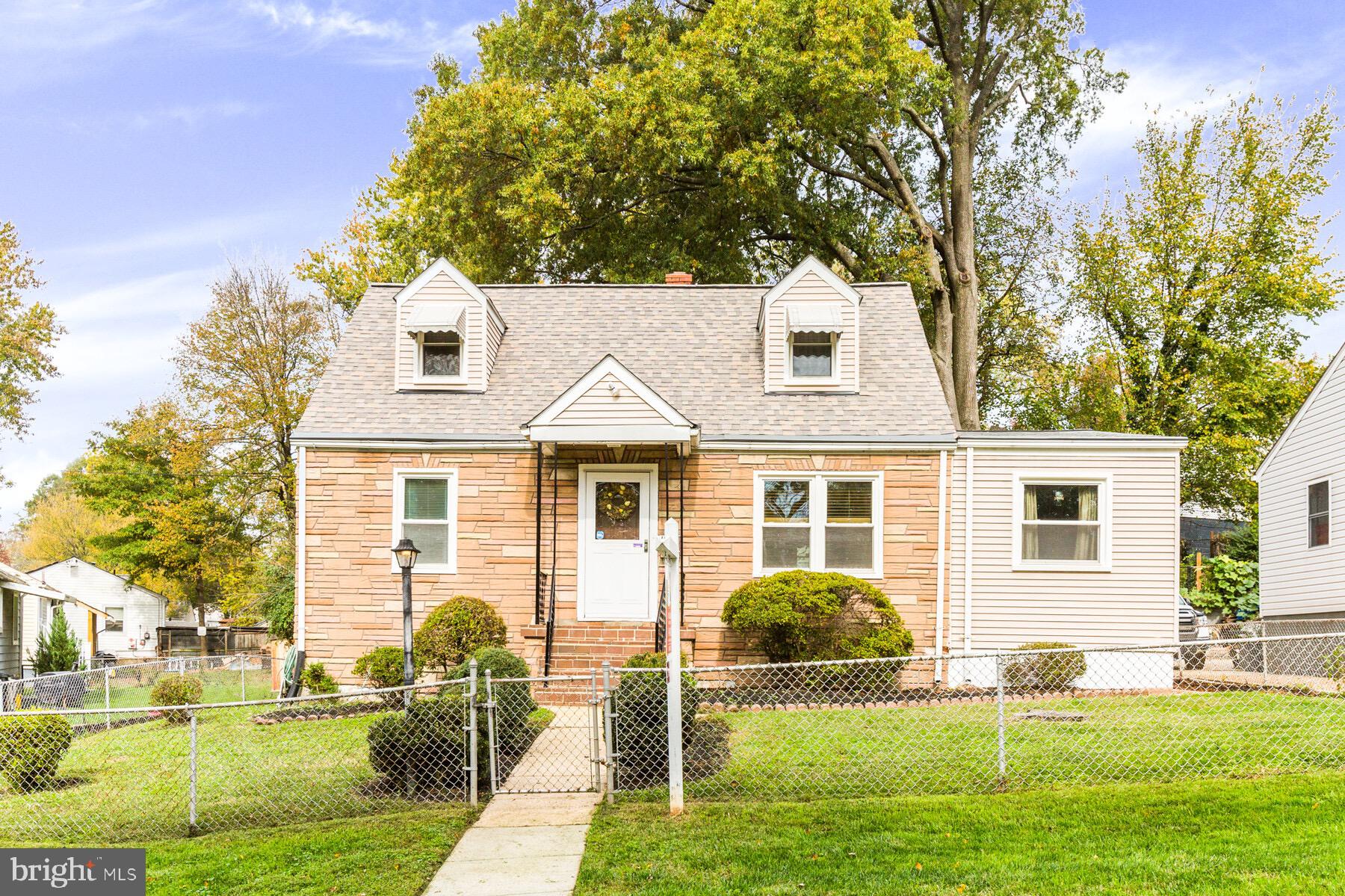 LANDOVER HILLS - Residential