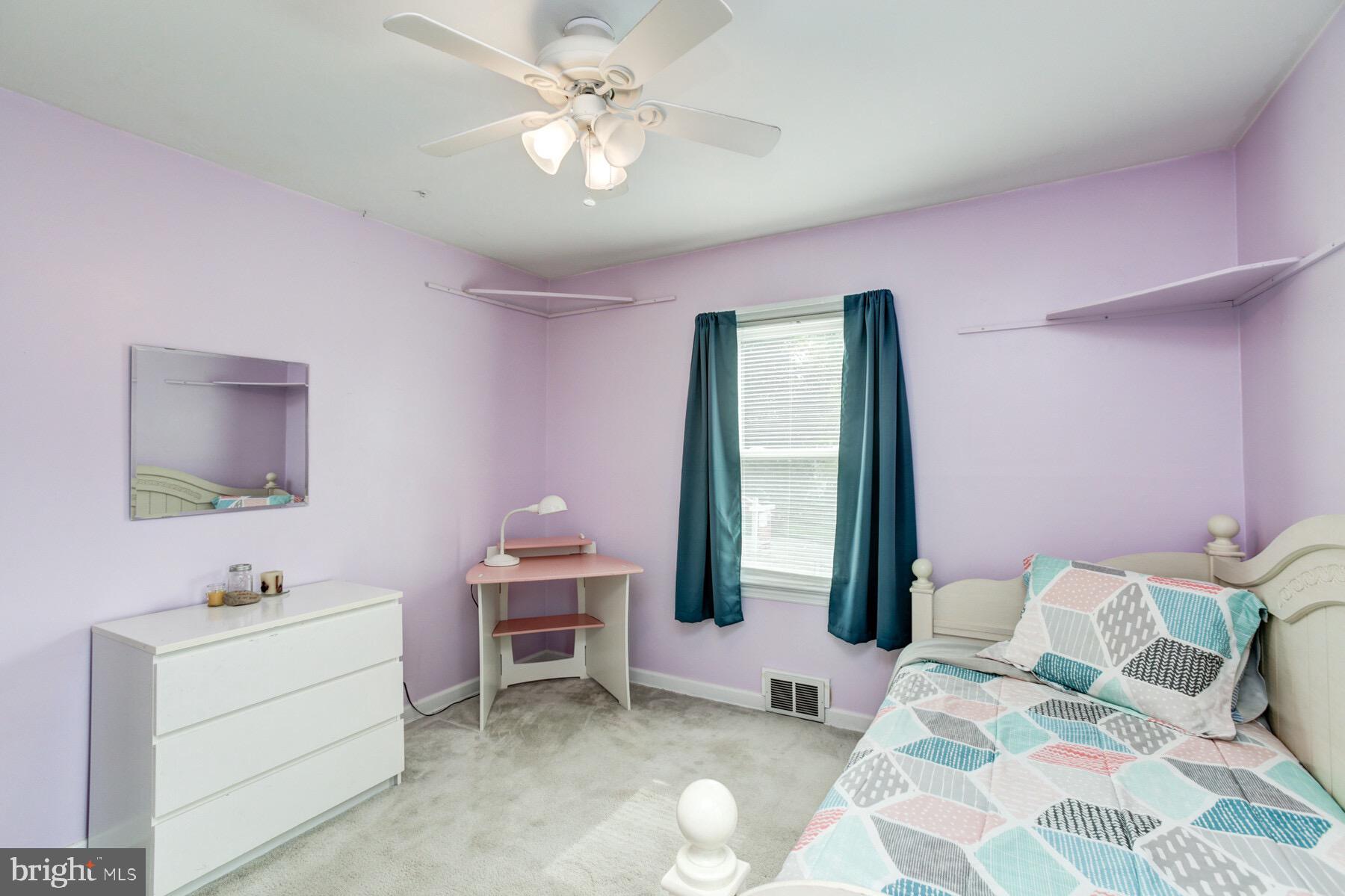 LANDOVER HILLS - Residential