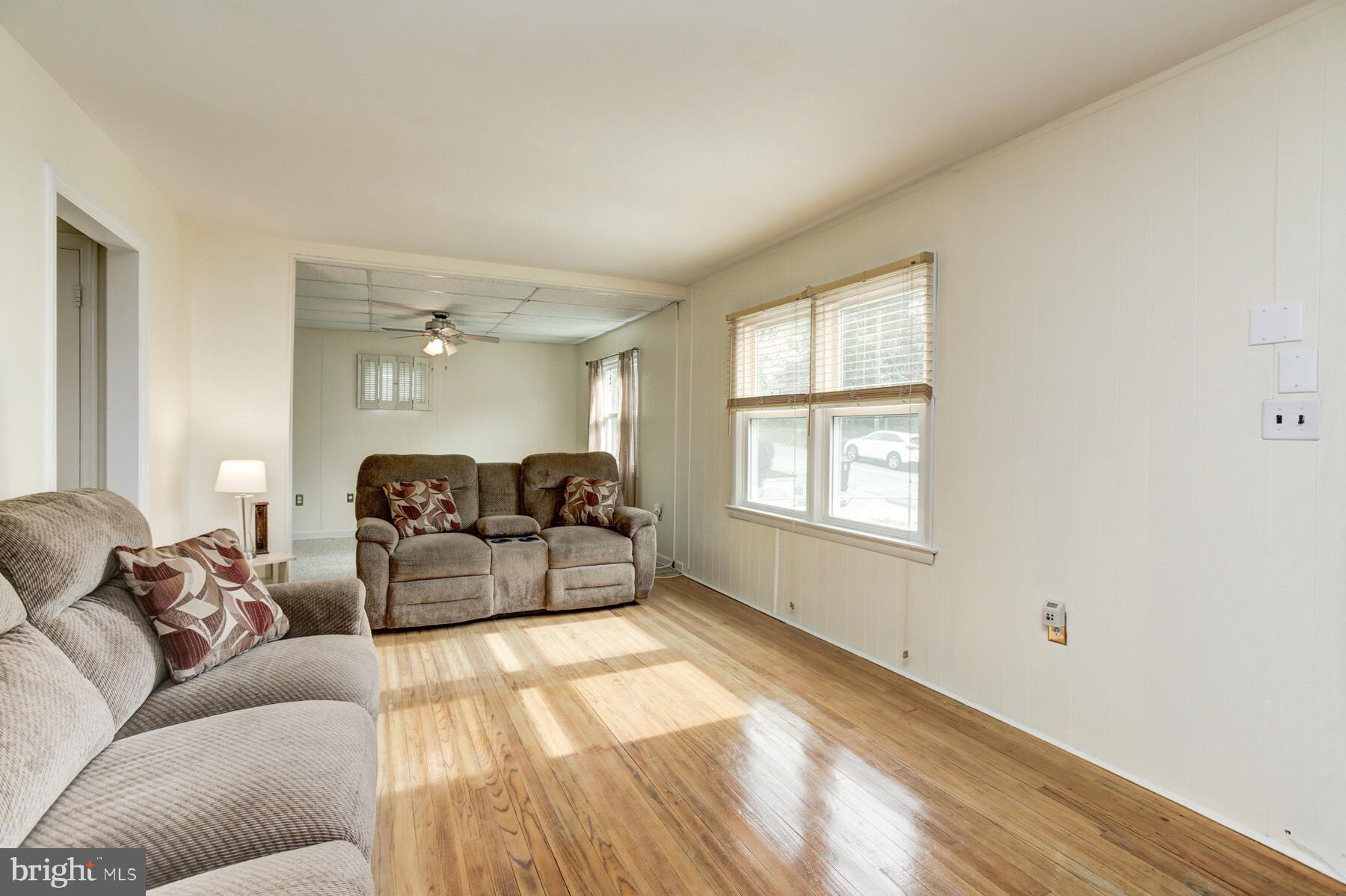 LANDOVER HILLS - Residential