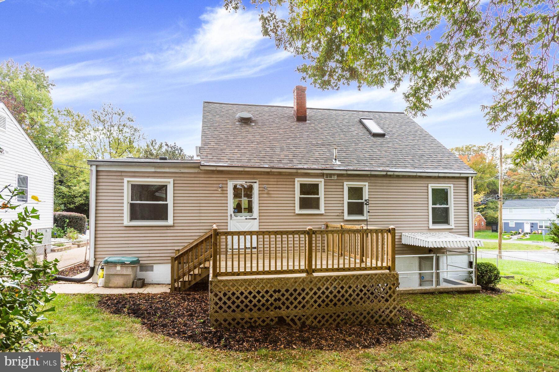 LANDOVER HILLS - Residential