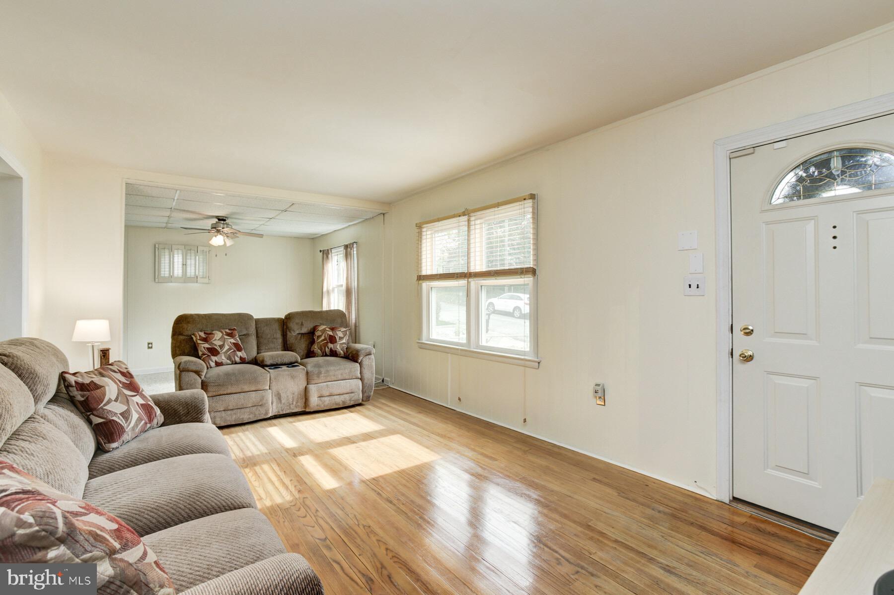 LANDOVER HILLS - Residential