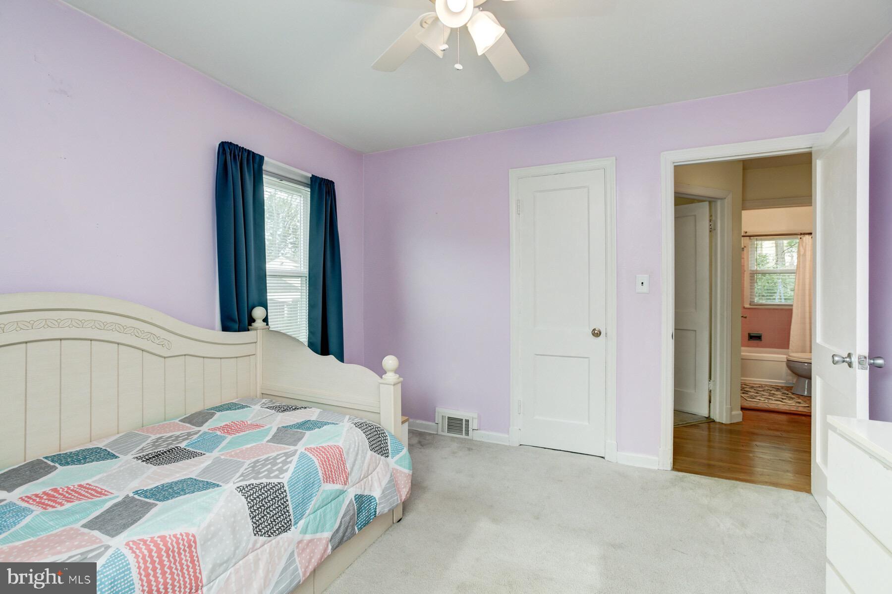 LANDOVER HILLS - Residential