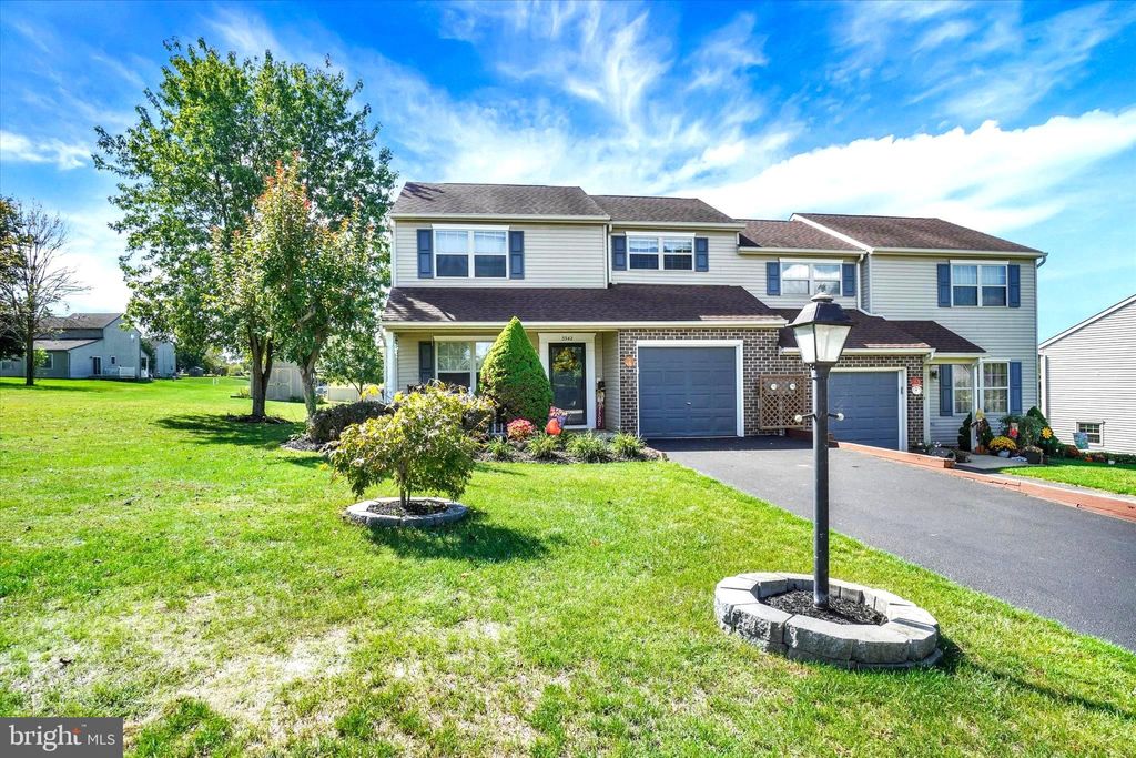Photo of 3342 Glen Hollow Drive, DOVER, PA 17315 (MLS # PAYK2090838)