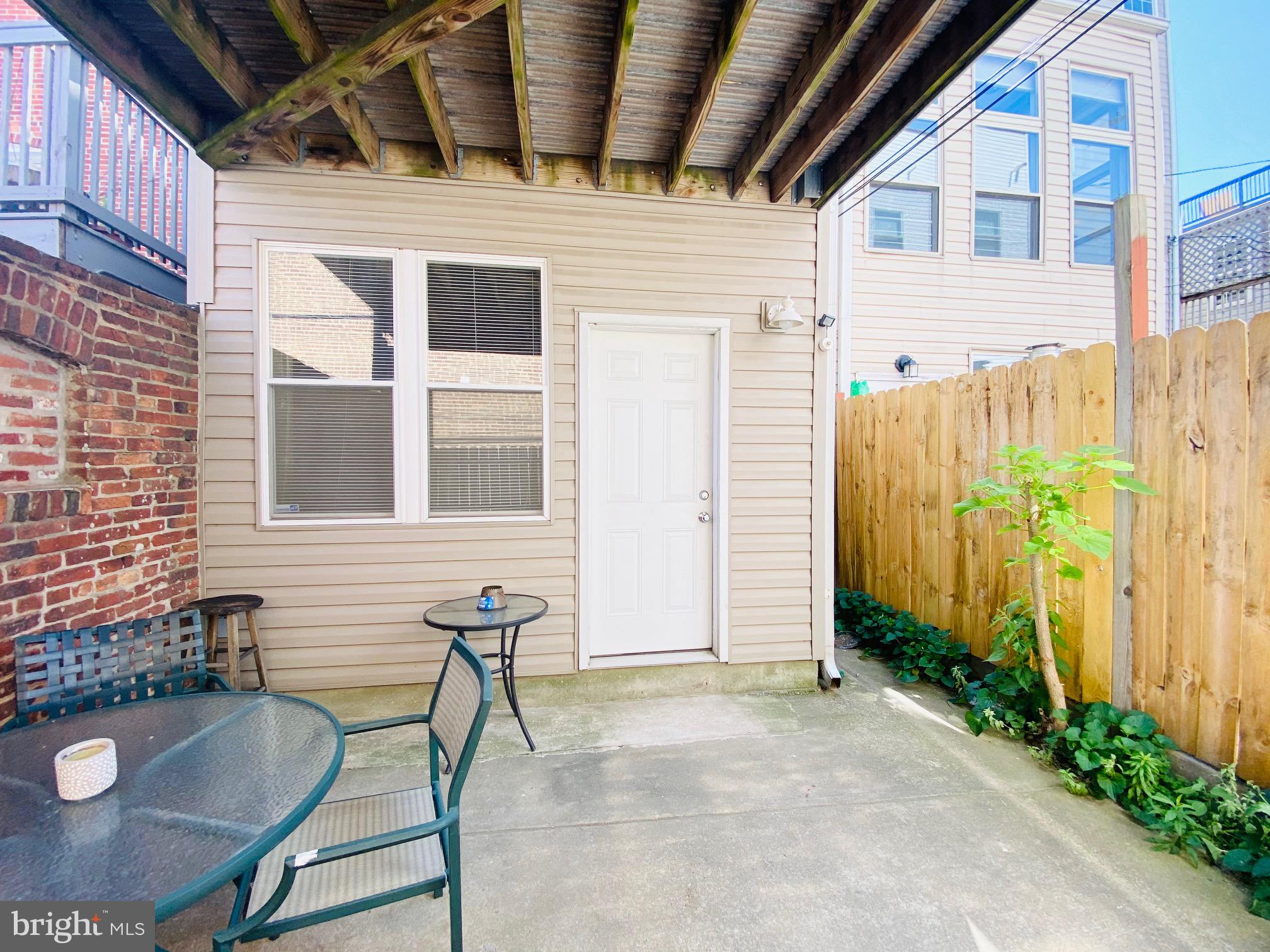 FEDERAL HILL HISTORIC DISTRICT - Residential Lease