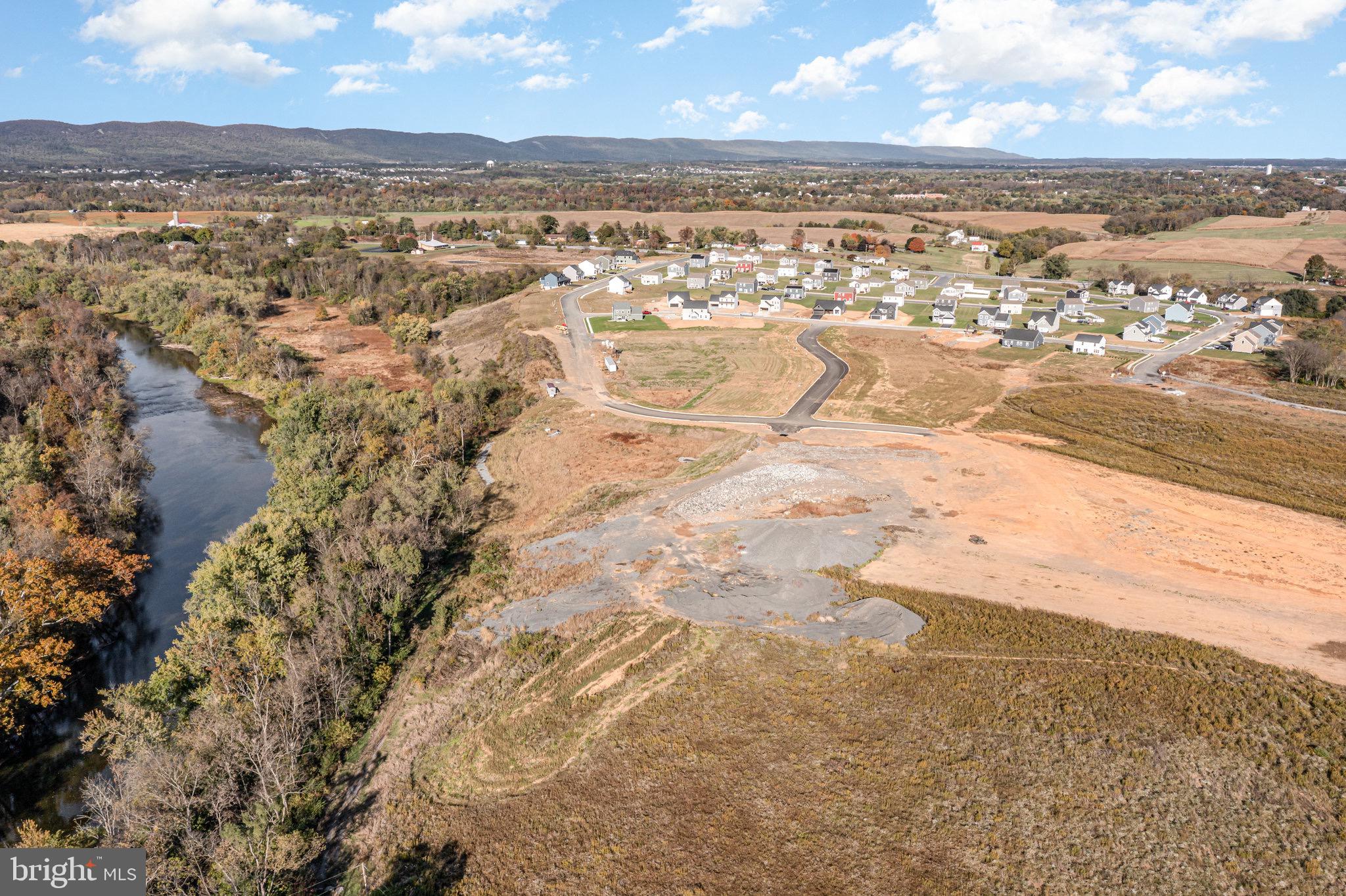 HAYS LANDING - Residential