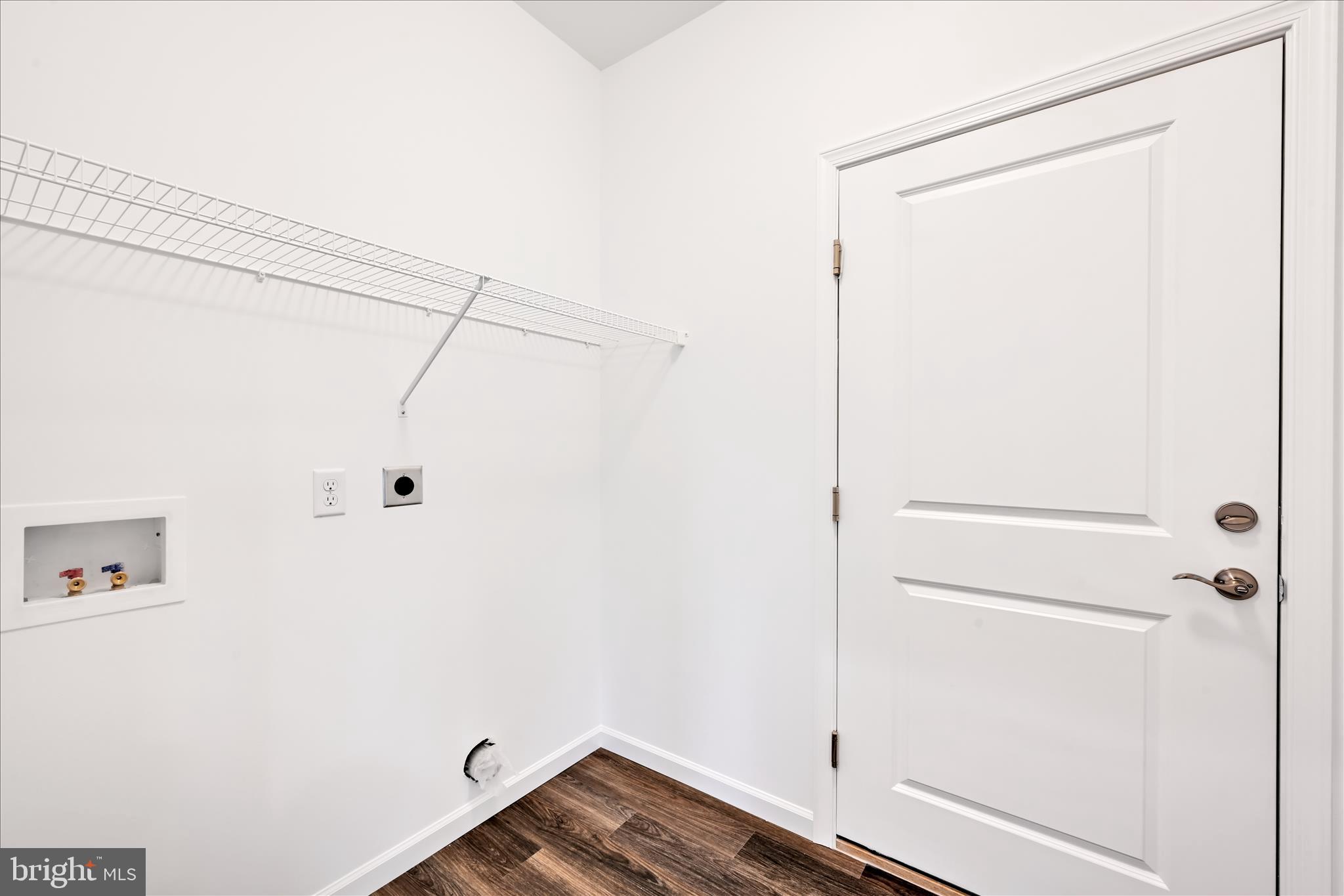 HAYS LANDING - Residential