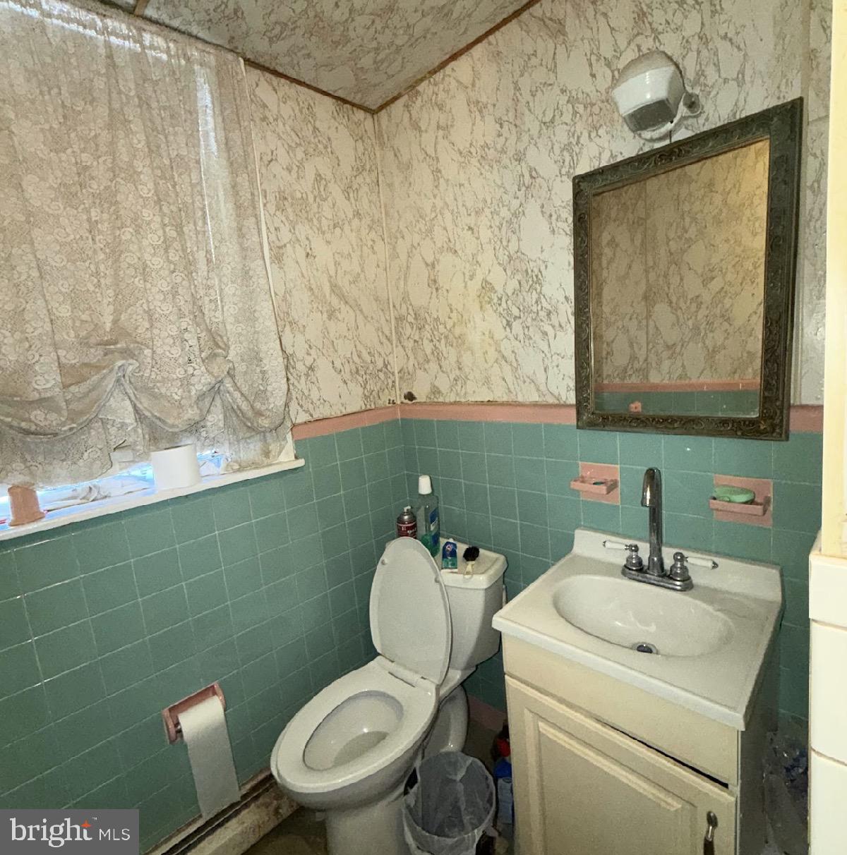 PHILADELPHIA (NORTHWEST) - Residential