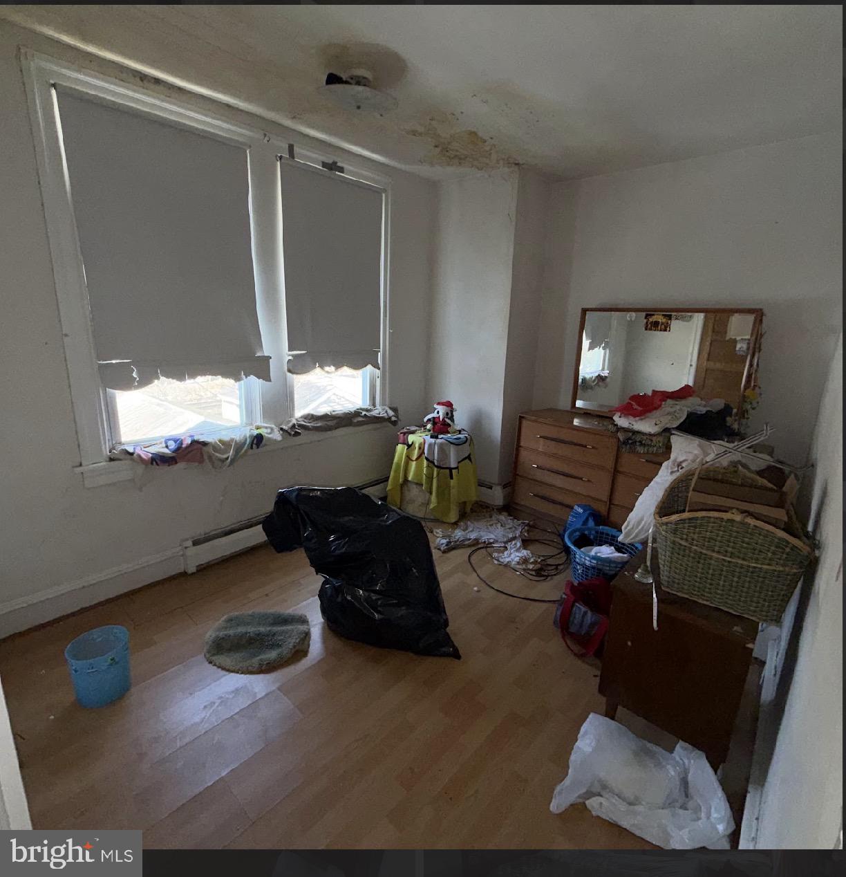 PHILADELPHIA (NORTHWEST) - Residential