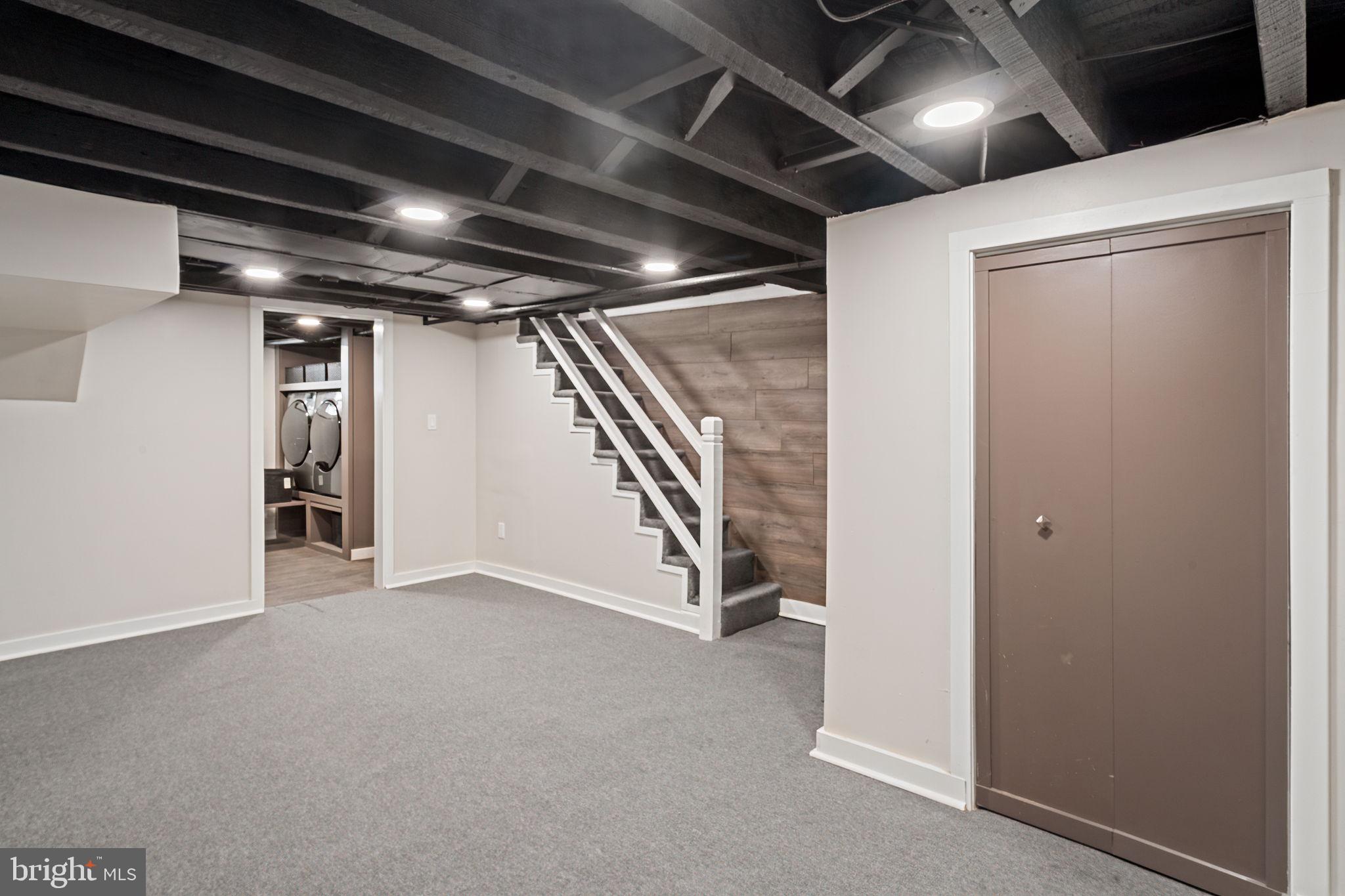 GERMANTOWN - Residential