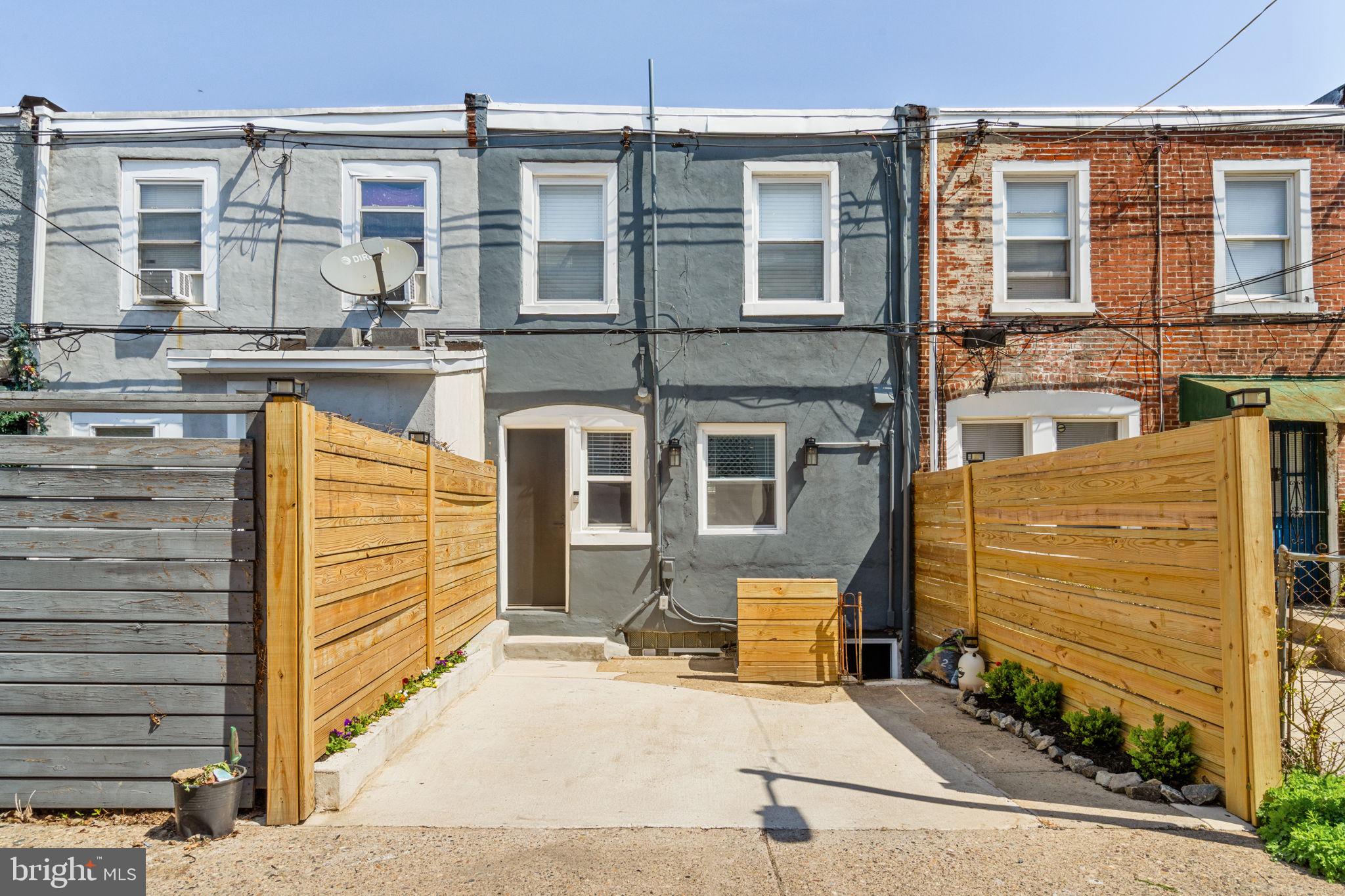 GERMANTOWN - Residential