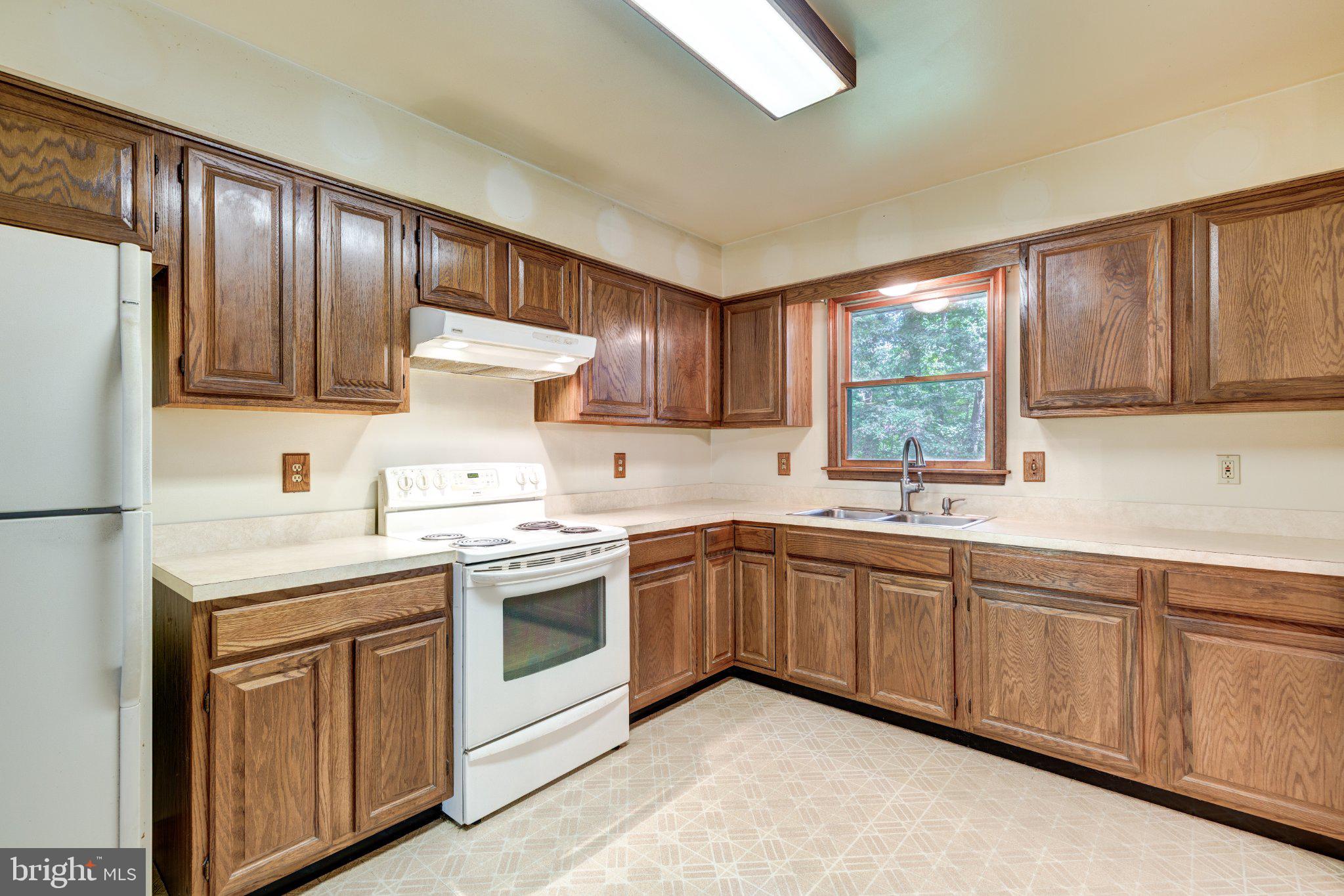 1309 PAW-PAW DRIVE