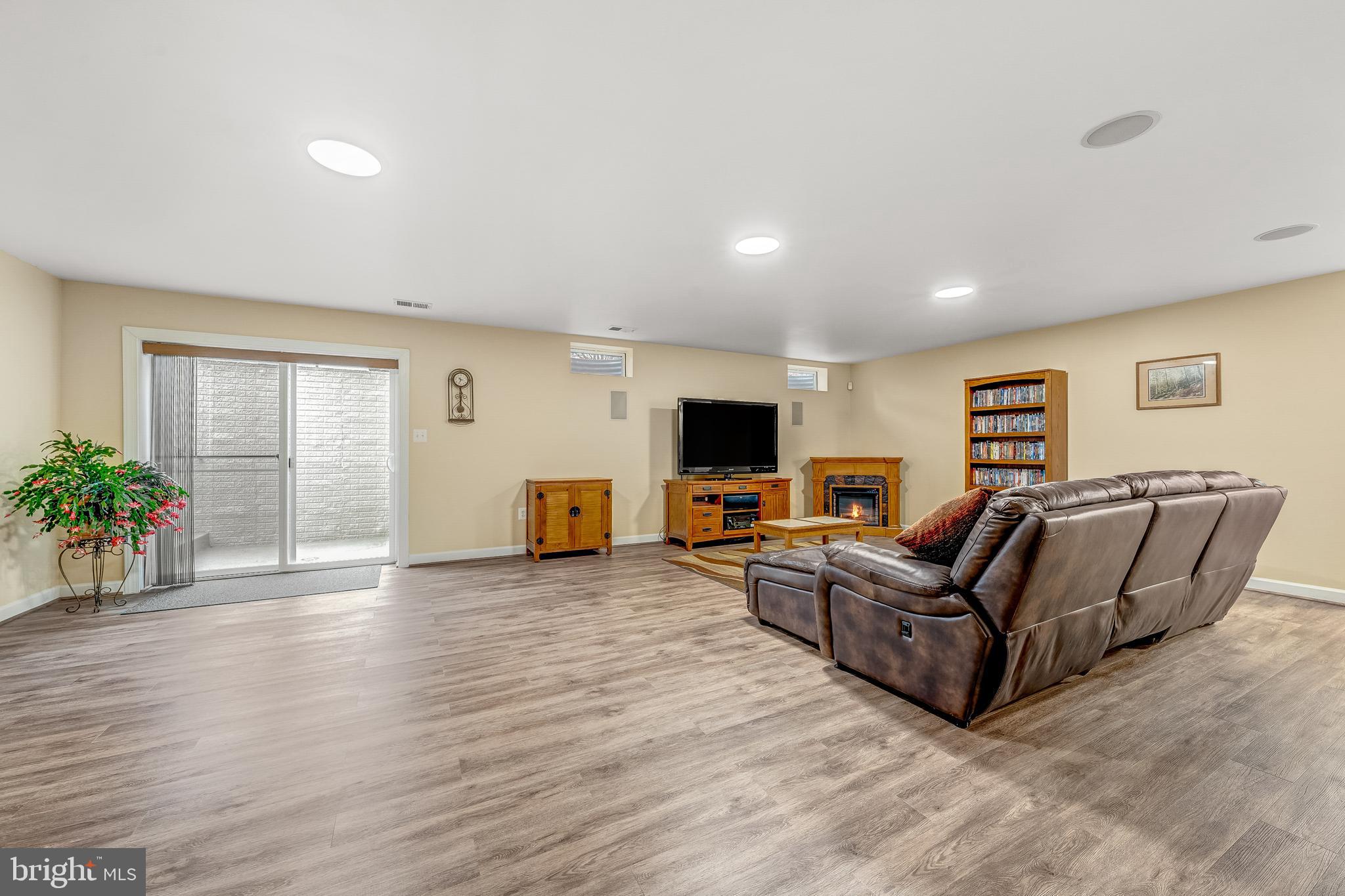 WOODMAR FARM HAMLET - Residential