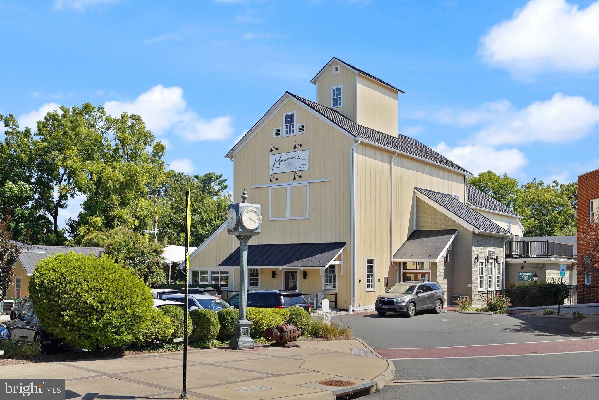 WOODMAR FARM HAMLET - Residential