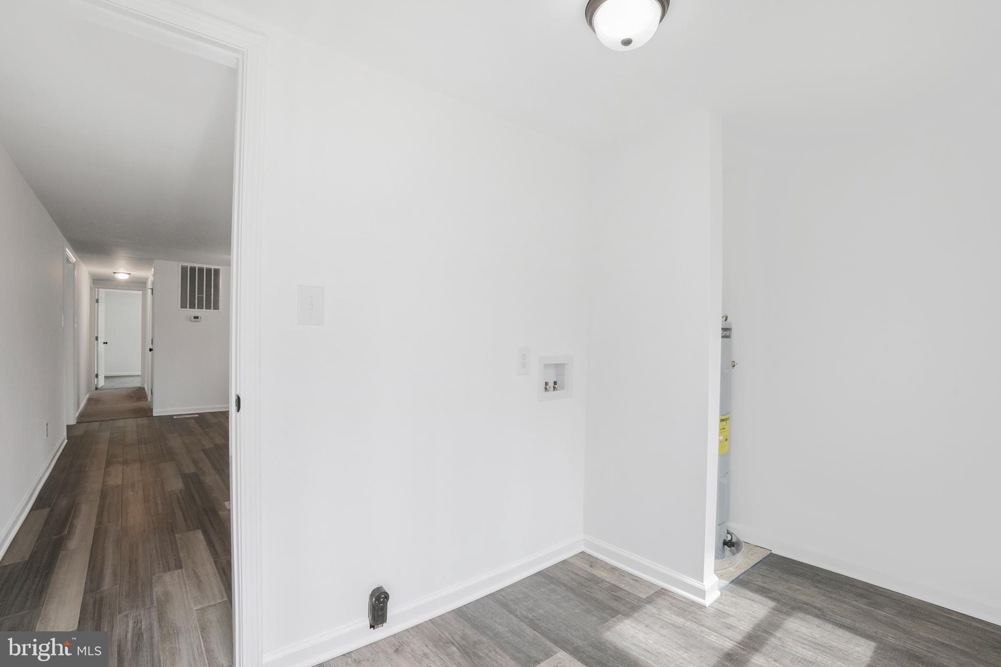 BERKELEY OAKS - Residential