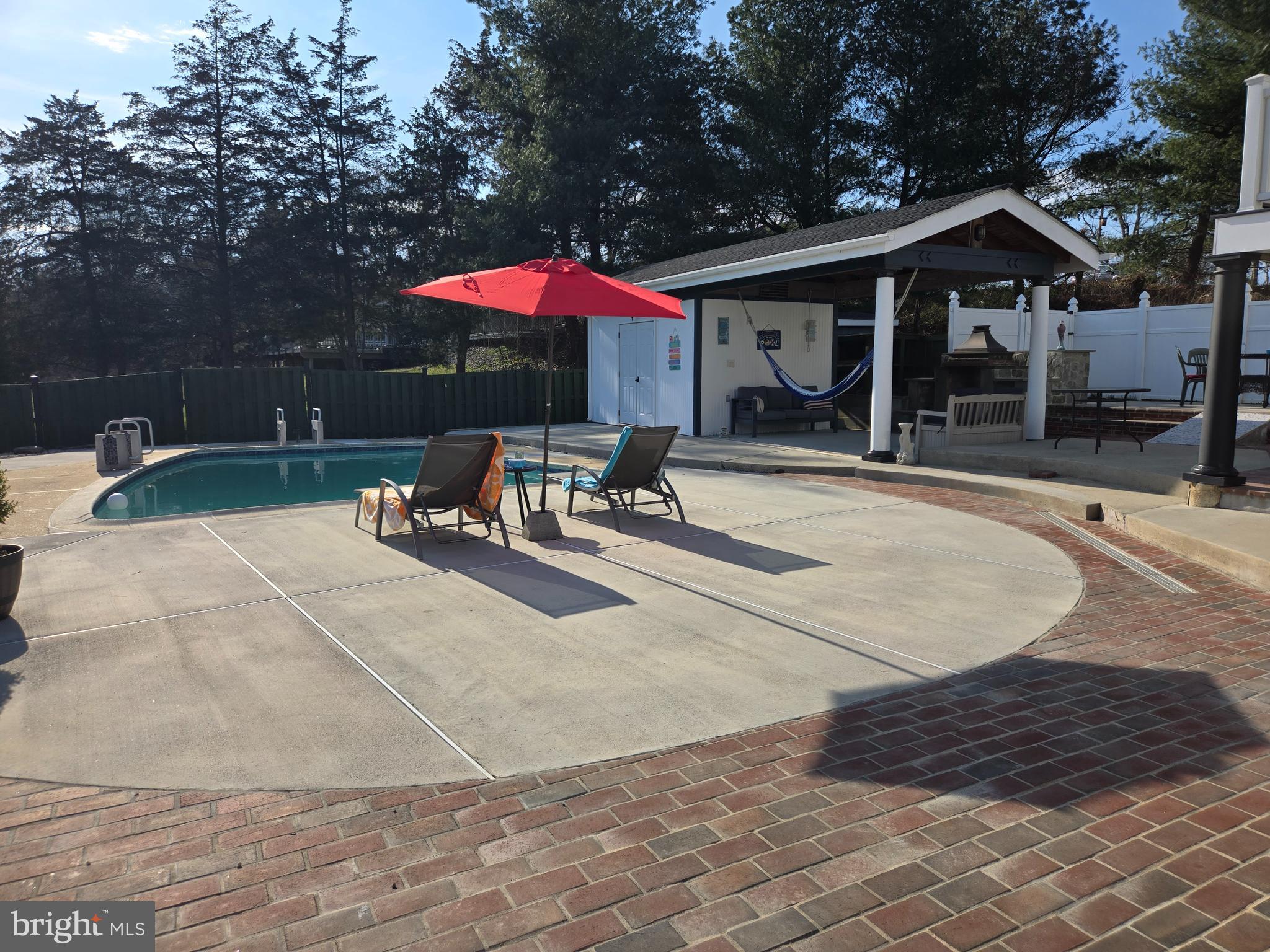 CHERRY ORCHARDS - Residential