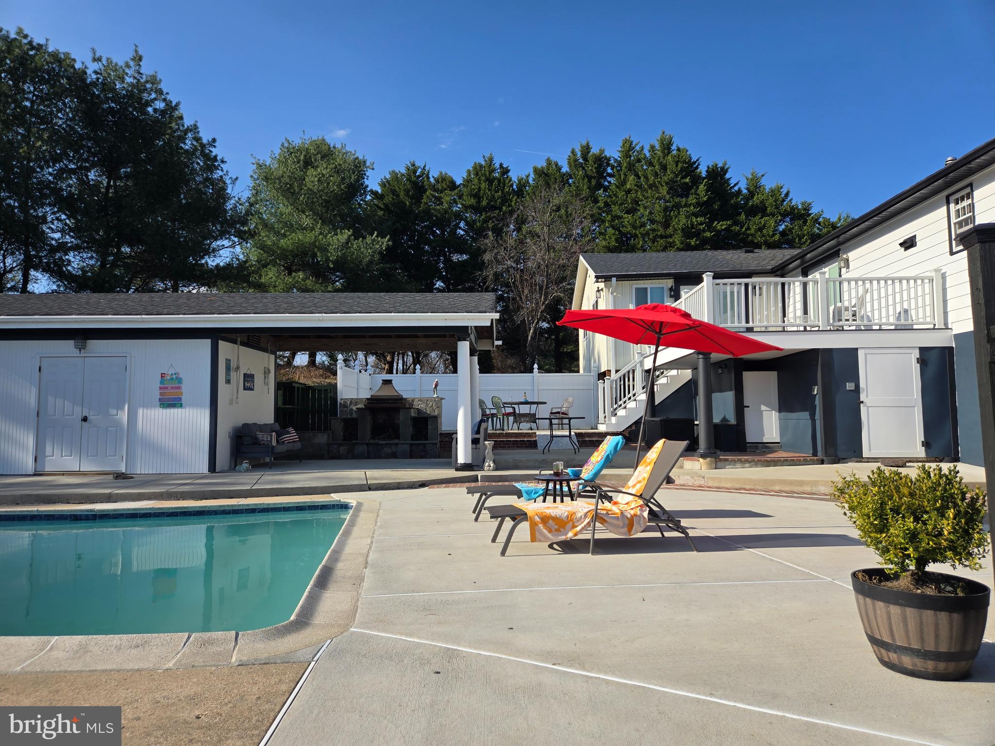 CHERRY ORCHARDS - Residential