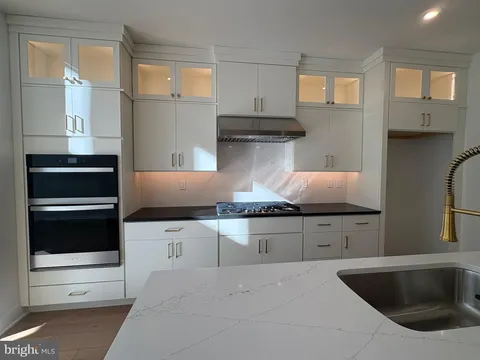 8207 Donatello Drive Unit 872, Princeton, NJ MLS: NJME2070234