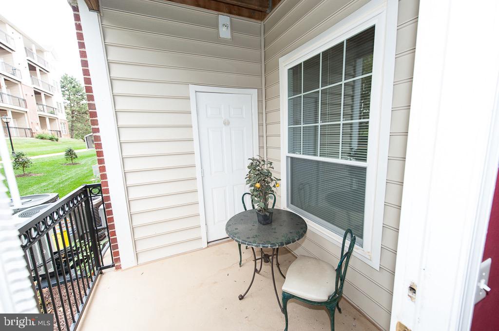 GATES OF MCLEAN - Residential Lease