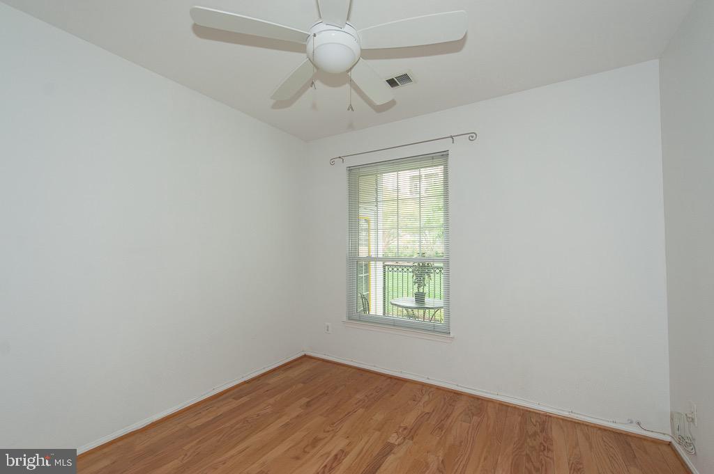 GATES OF MCLEAN - Residential Lease