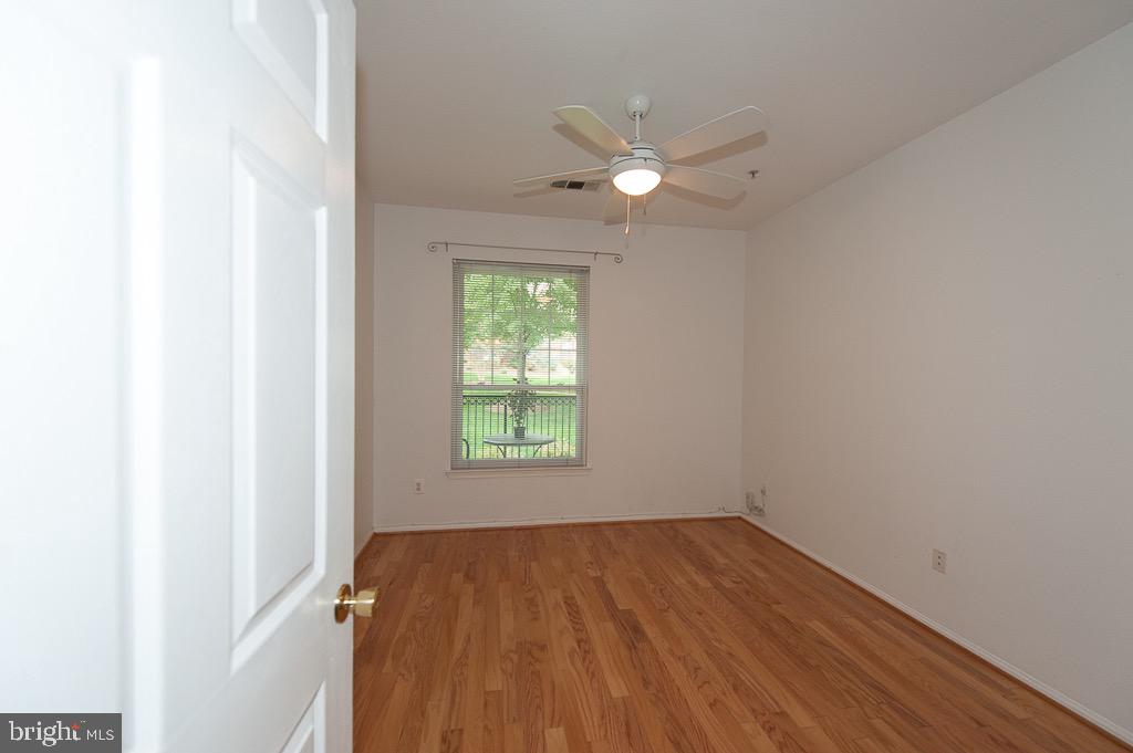 GATES OF MCLEAN - Residential Lease