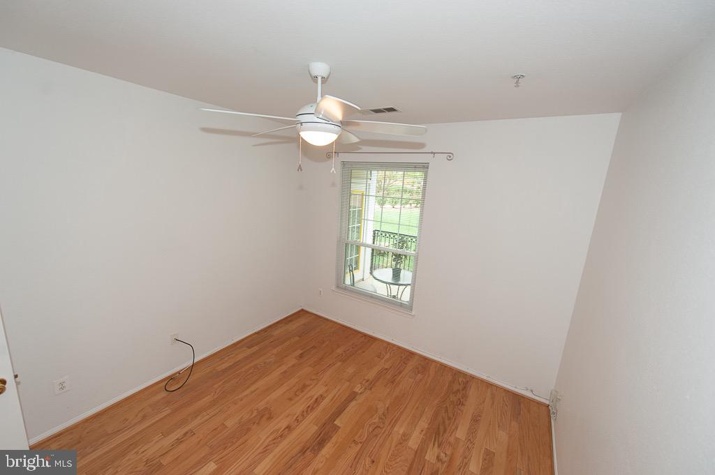 GATES OF MCLEAN - Residential Lease