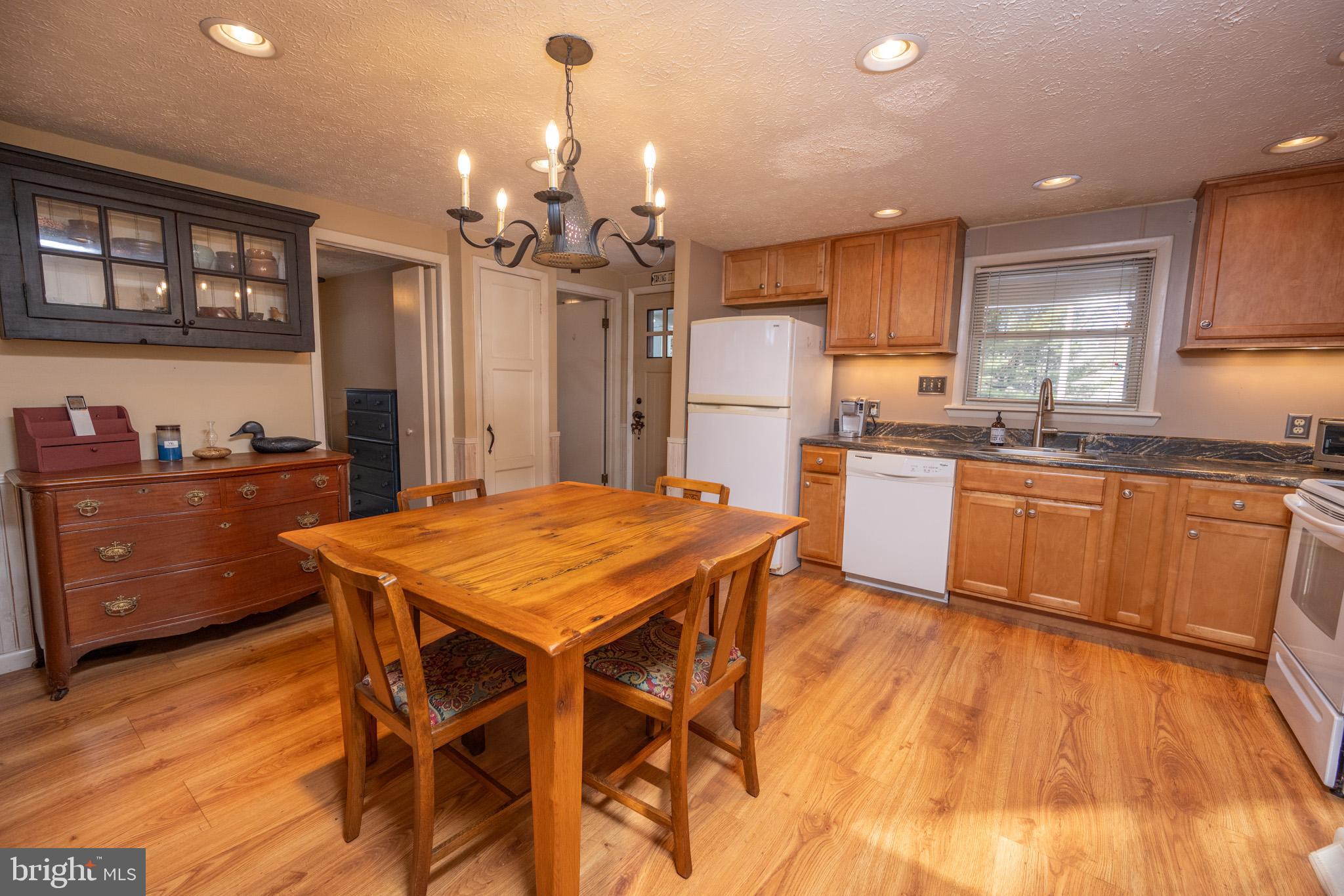 GRAVELLY RUN - Residential