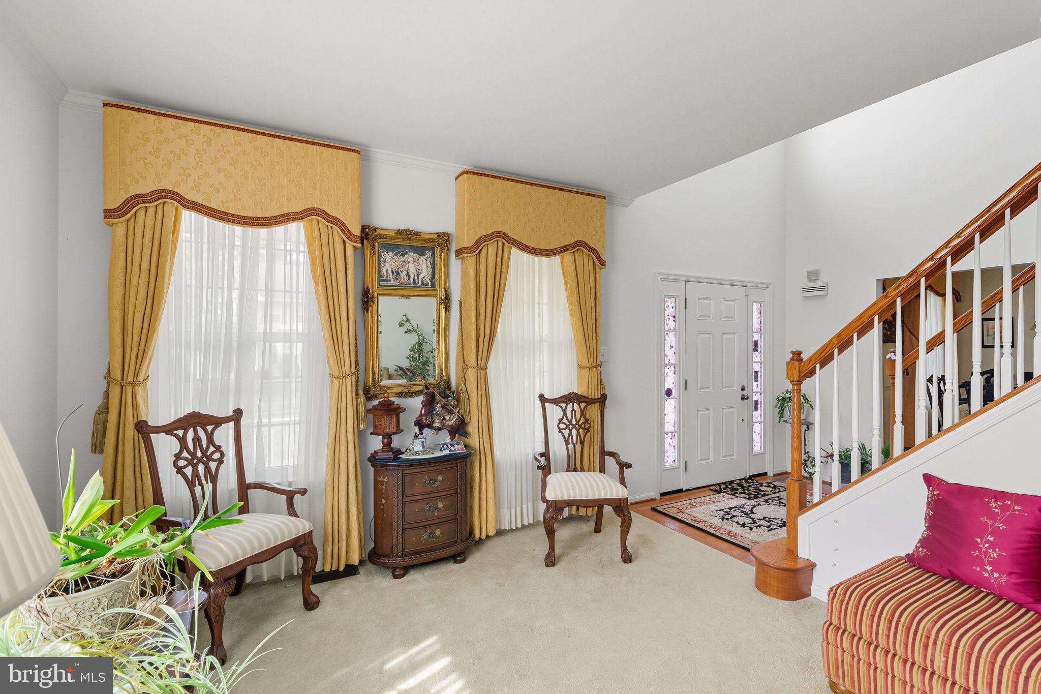 BLUE MOUNTAIN LAKE - Residential