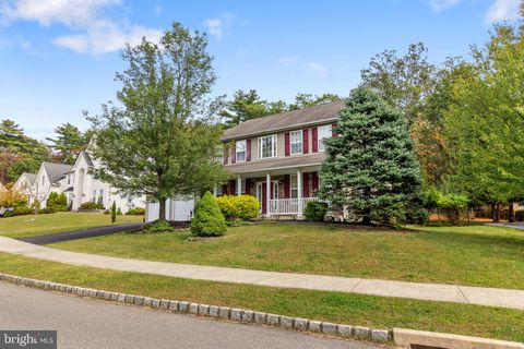 106 DAFFODIL DRIVE EAST STROUDSBURG PA 18301