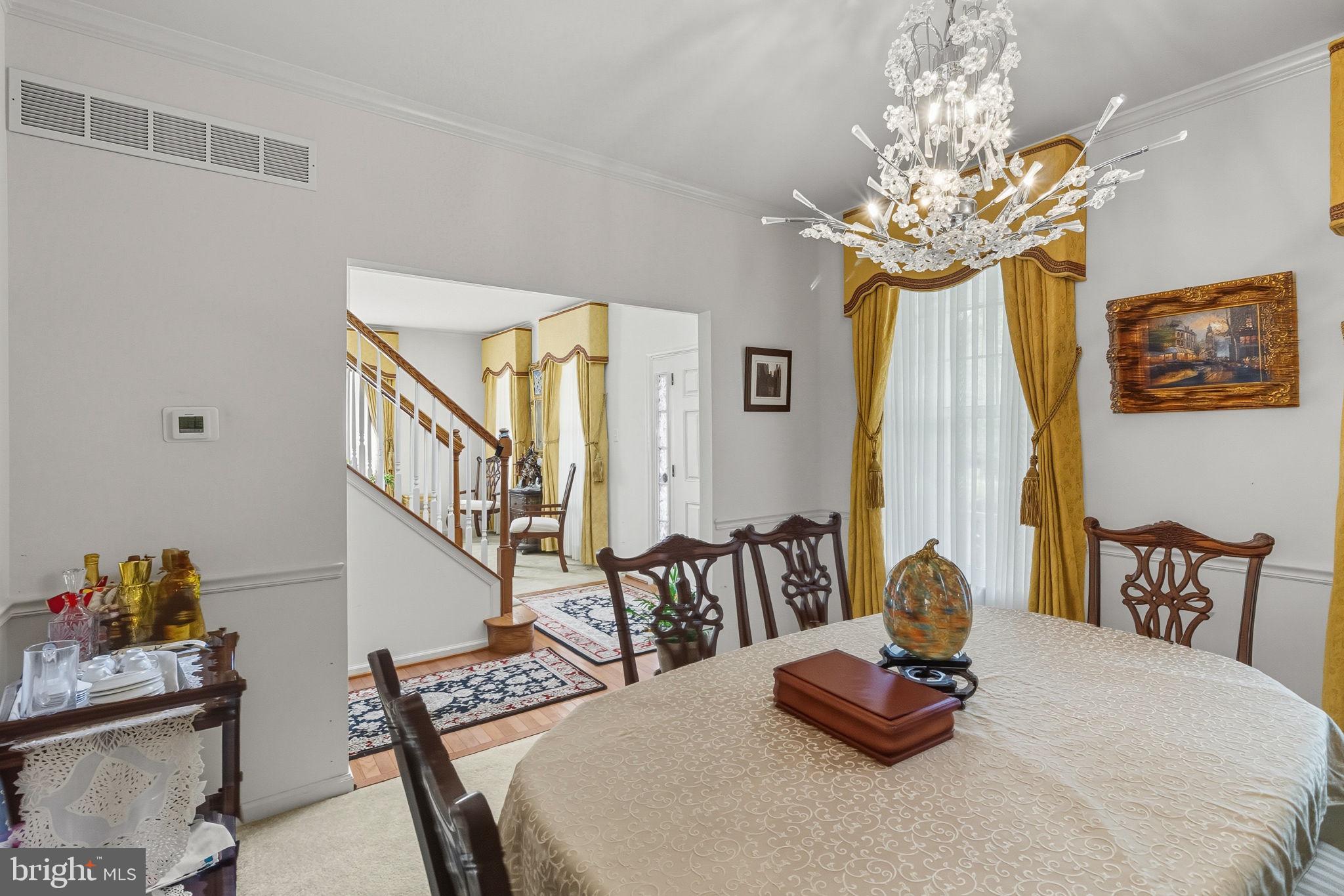 BLUE MOUNTAIN LAKE - Residential