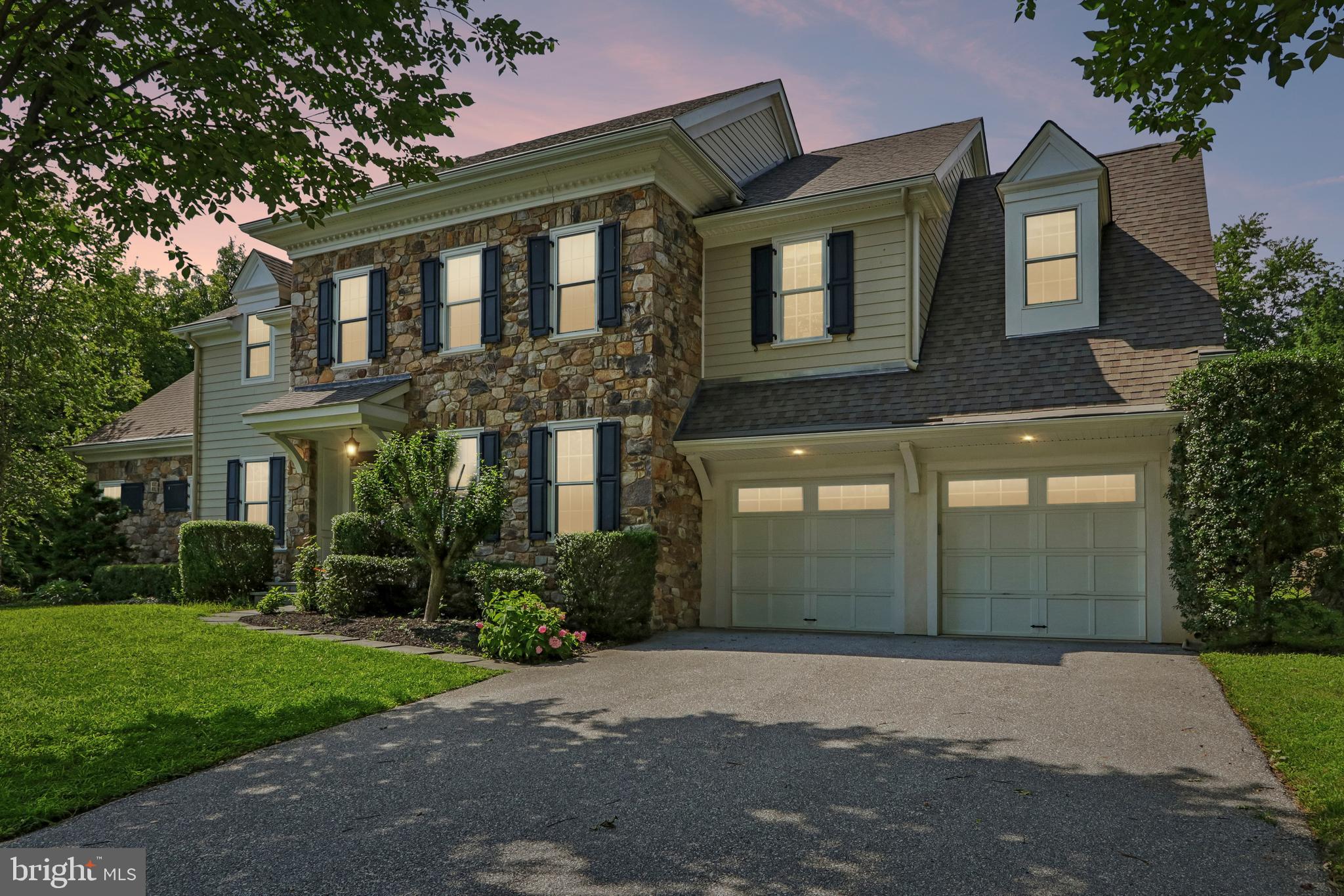 100 BRAEBANK LANE