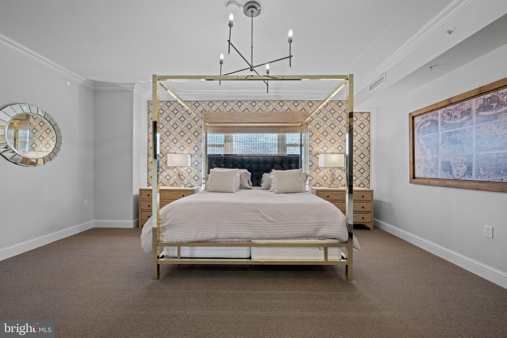 THE RITZ-CARLTON RESIDENCES - Residential