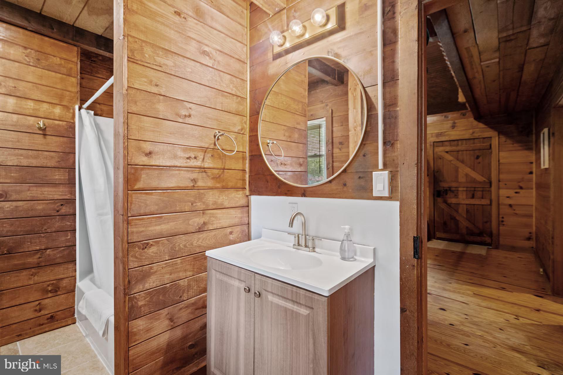 SHAWNEELAND - Residential