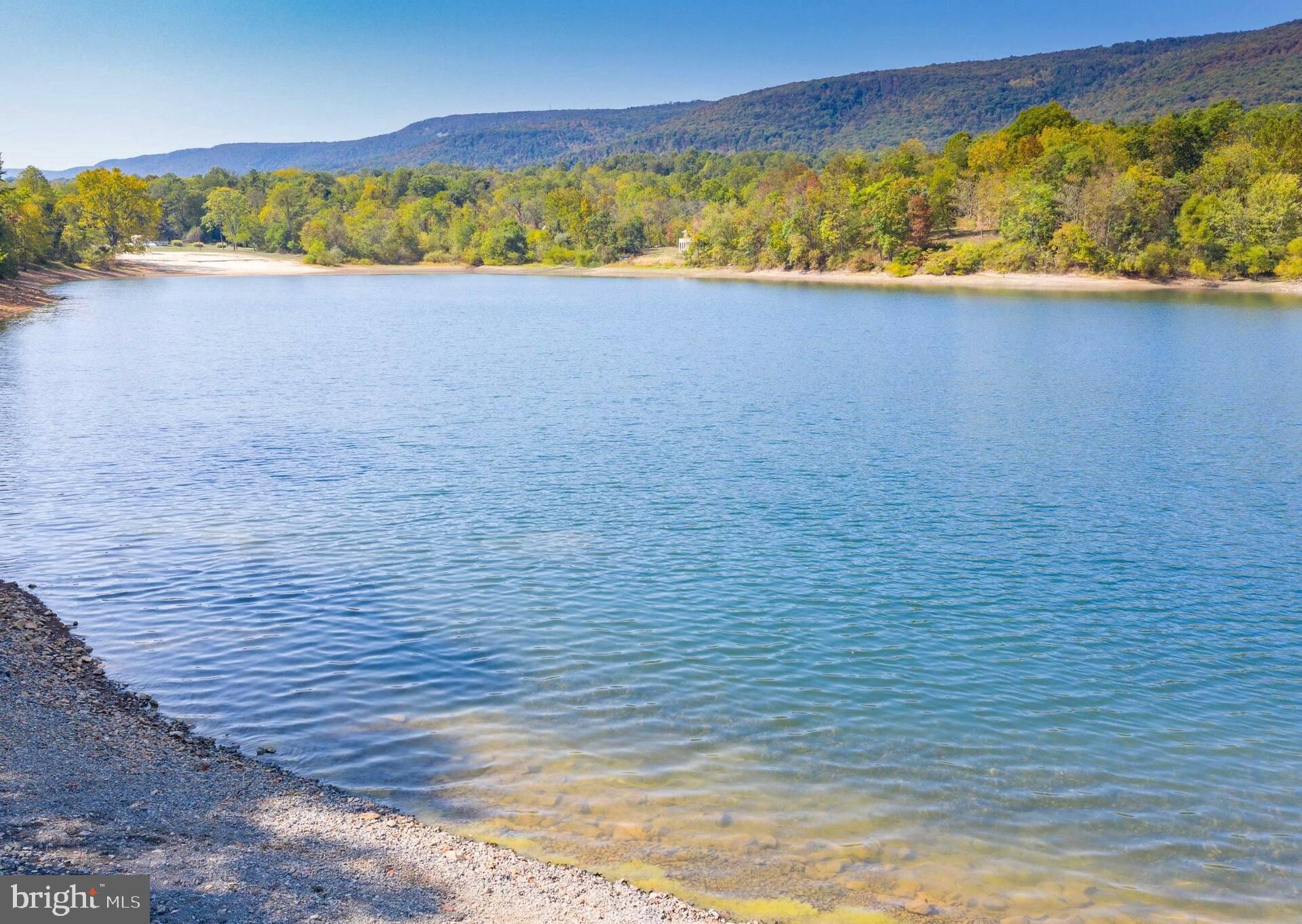 SHAWNEELAND - Residential