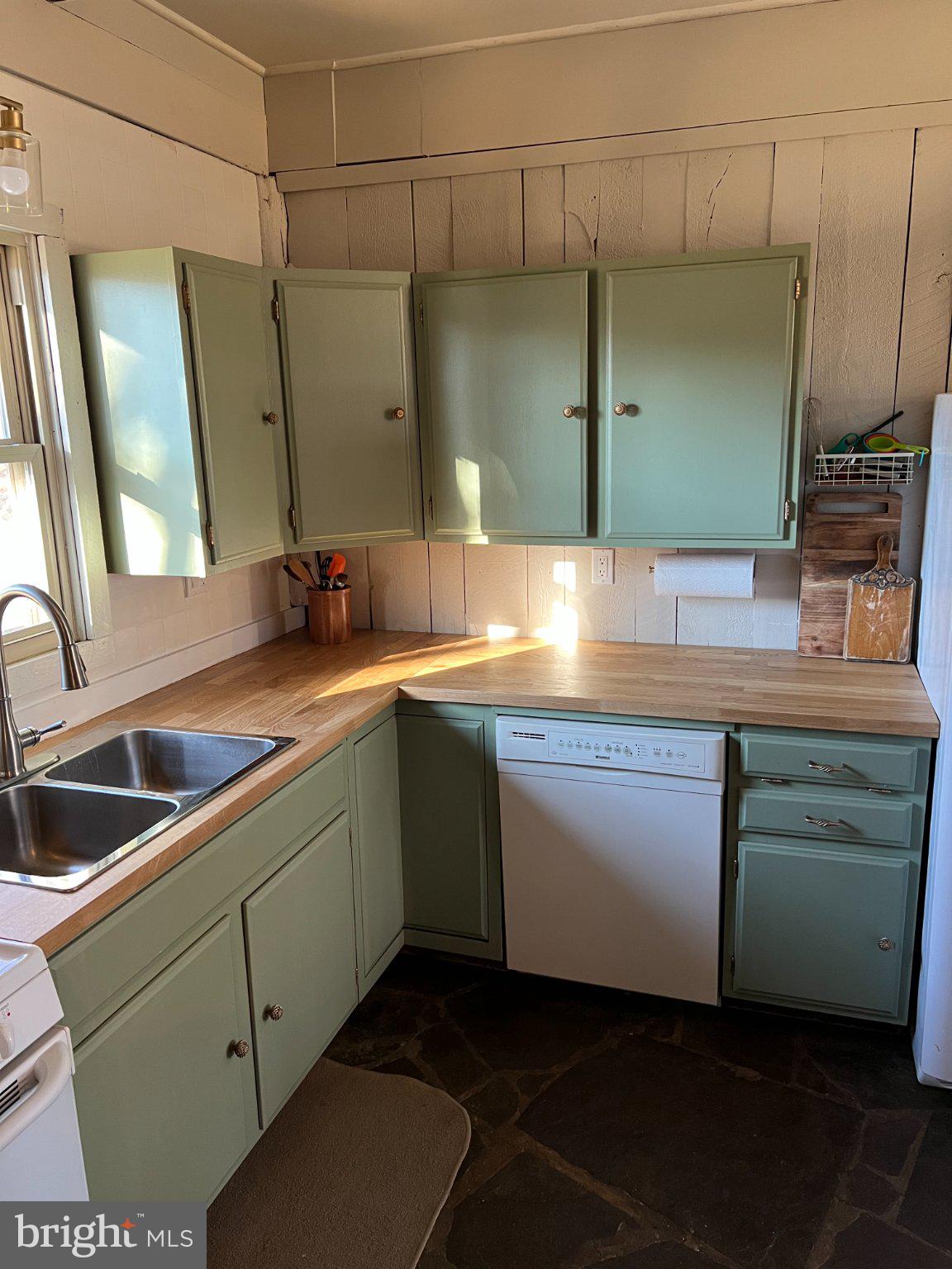 SHAWNEELAND - Residential