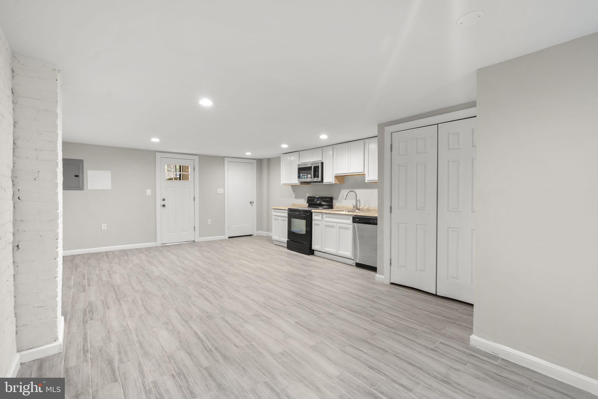 COLUMBIA HEIGHTS - Residential Income