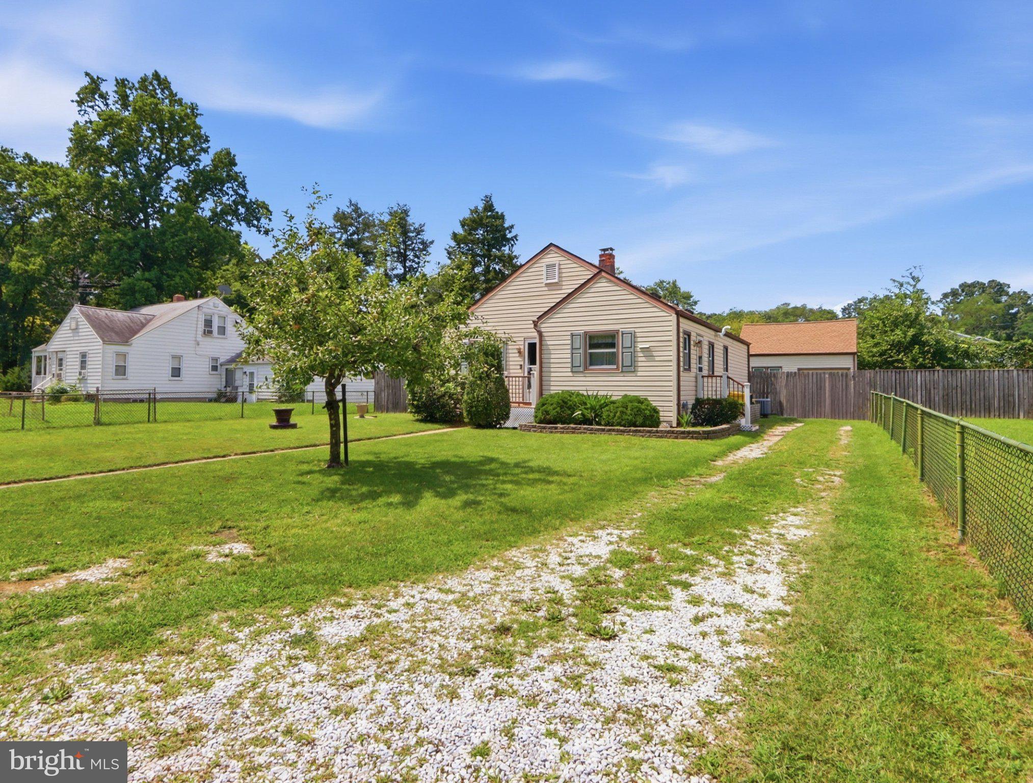 8176 LEA ROAD