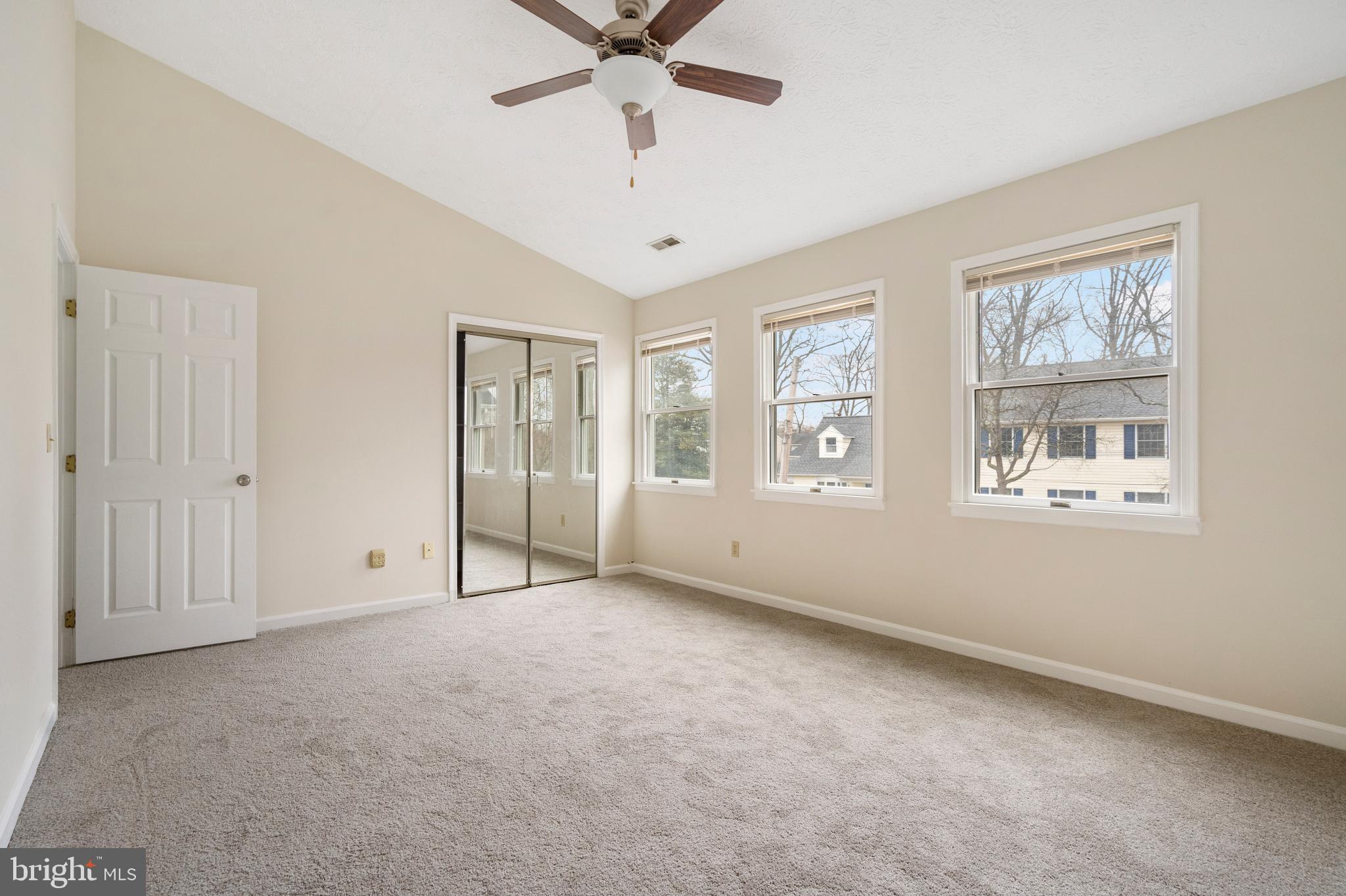 HIGH POINT - Residential