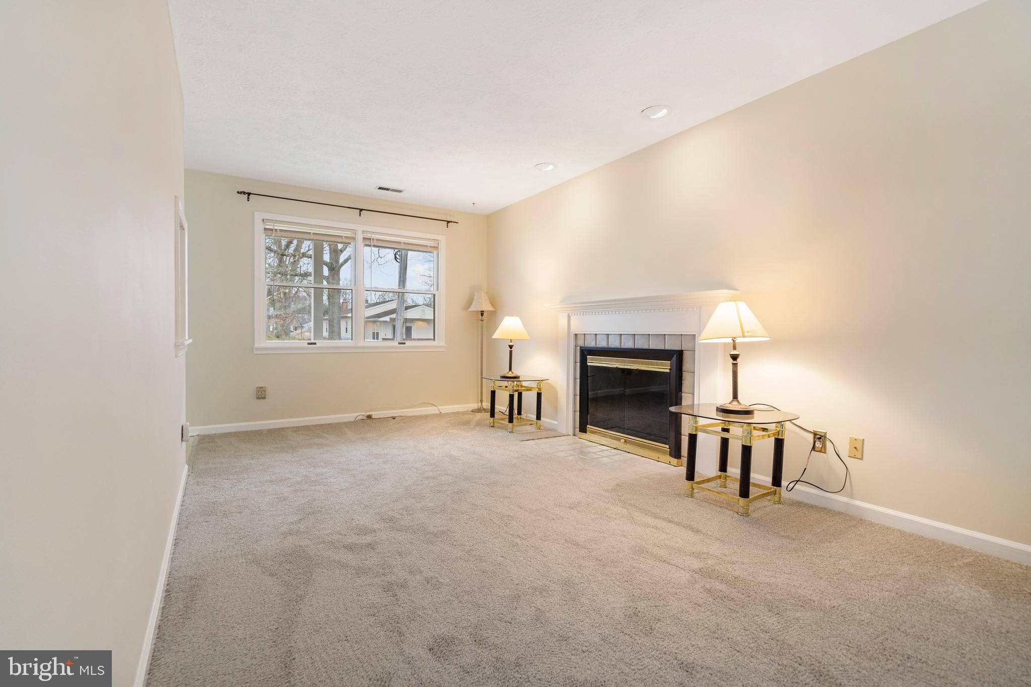 HIGH POINT - Residential