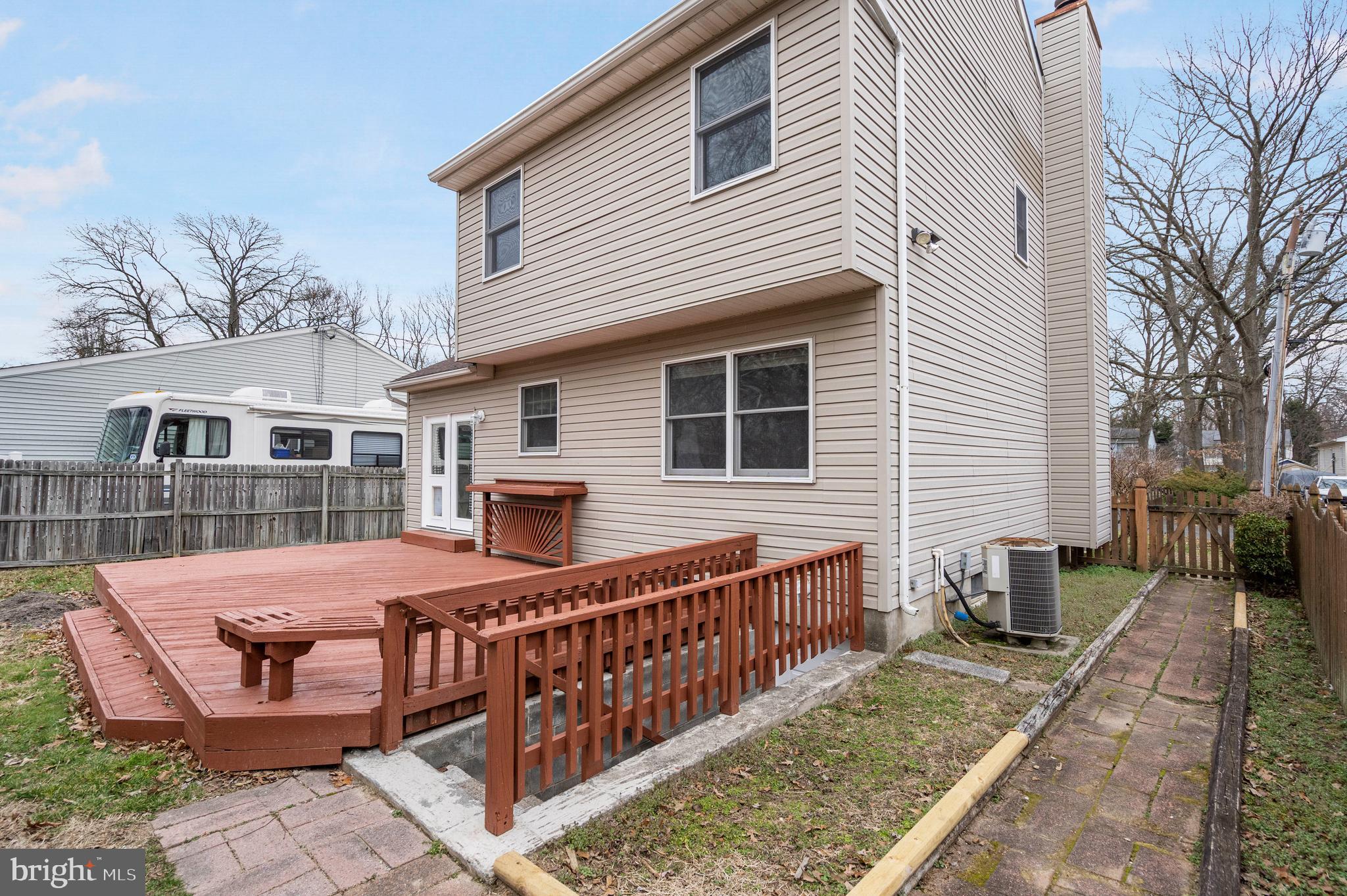 HIGH POINT - Residential