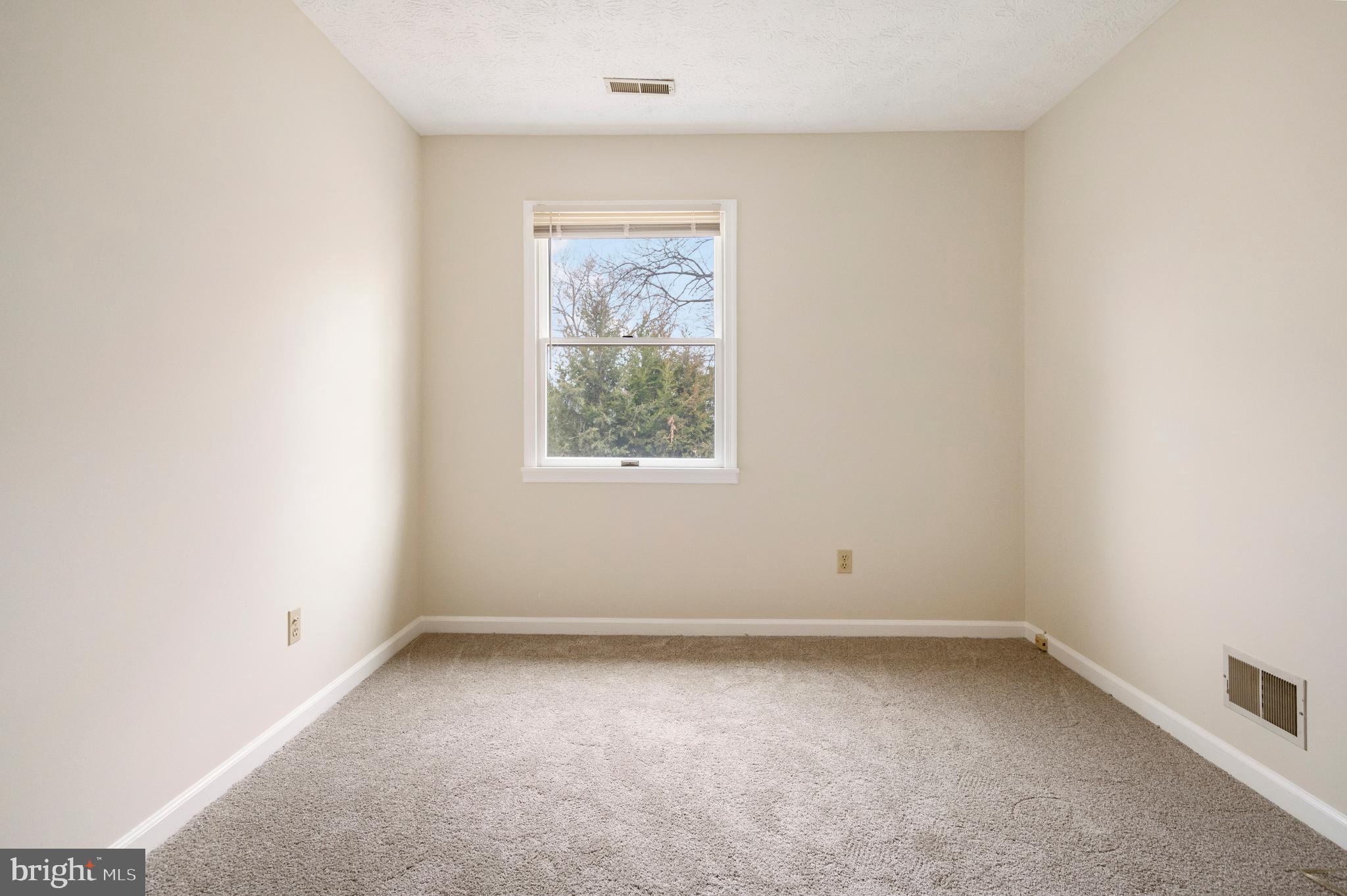 HIGH POINT - Residential