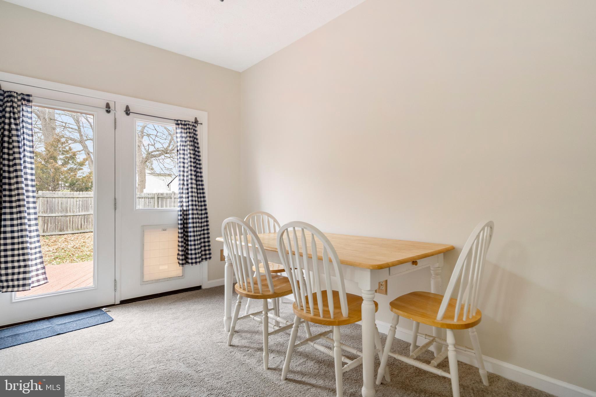 HIGH POINT - Residential