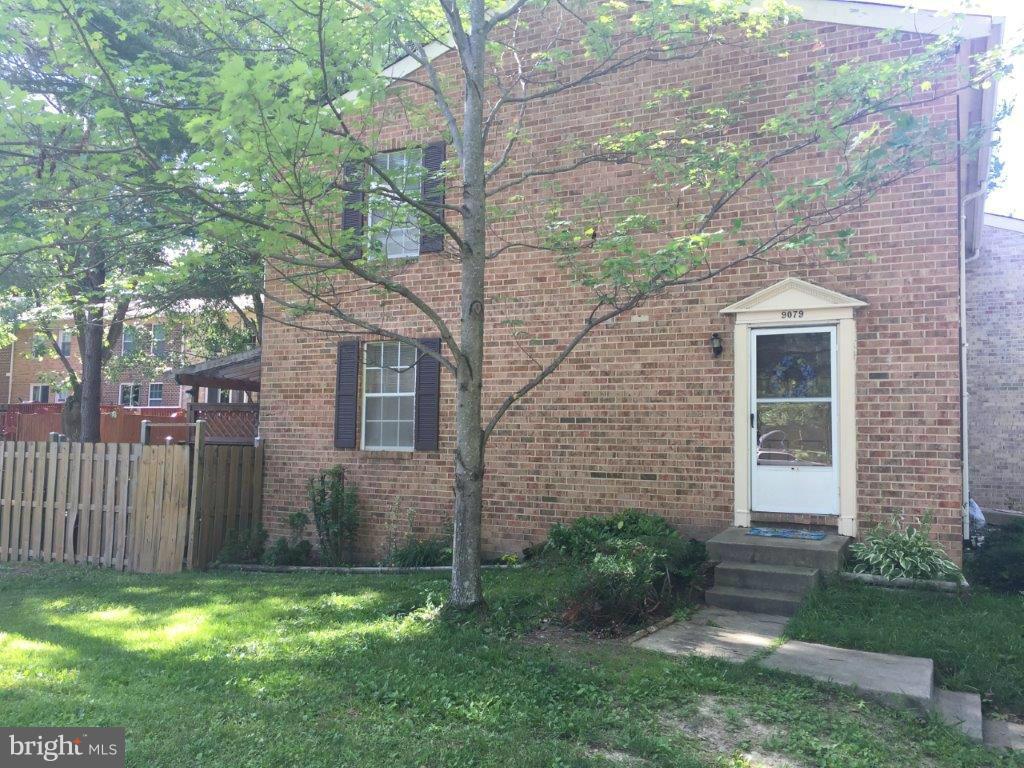 VILLAGE OF LONG REACH - Residential