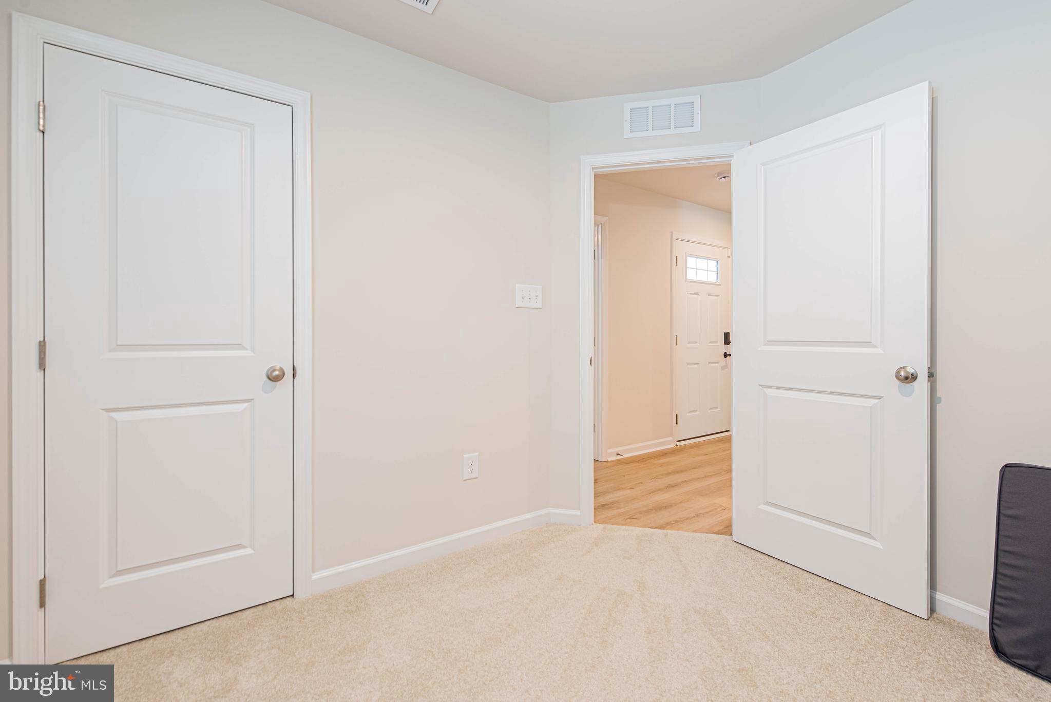 STILLWATER LANDING - Residential