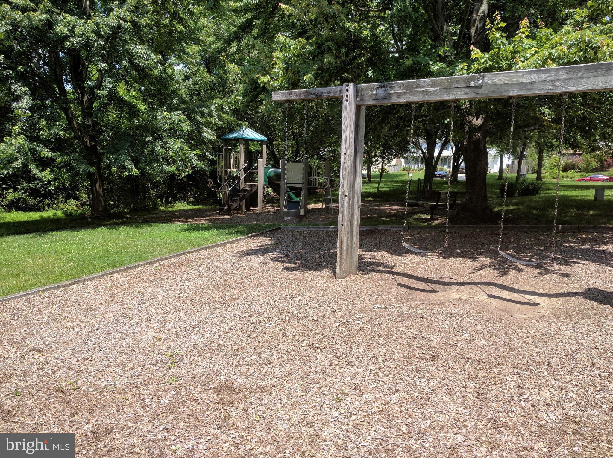 SILVER SPRING CNTRY CLUB - Residential